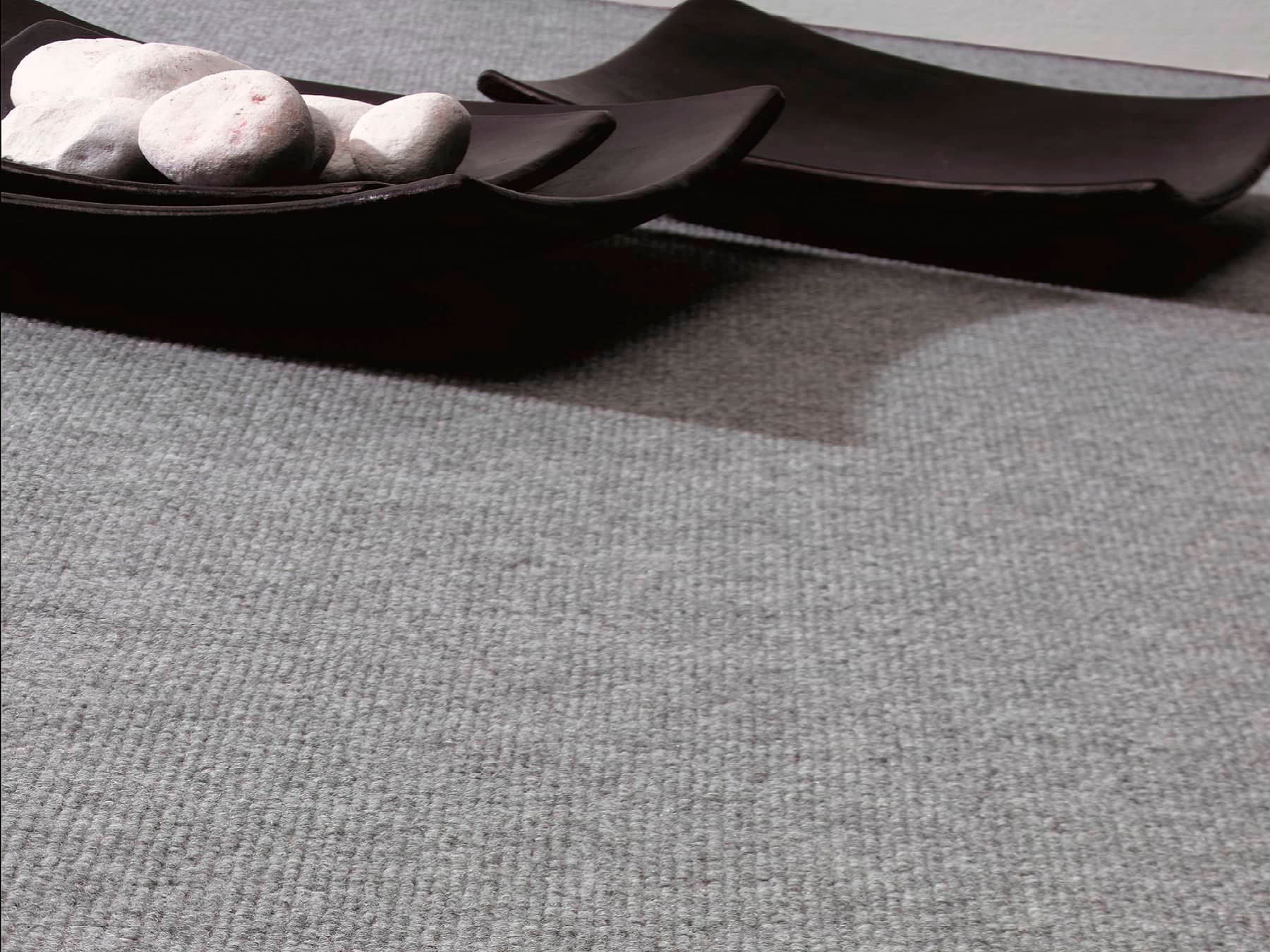 Primaflor-Ideen in Textil Nadelvliesteppich »MALTA«, rechteckig, 2,5 mm Höhe, Uni-Farben, strapazierfähig & pflegeleicht, Kurzflor, Nadelvlies