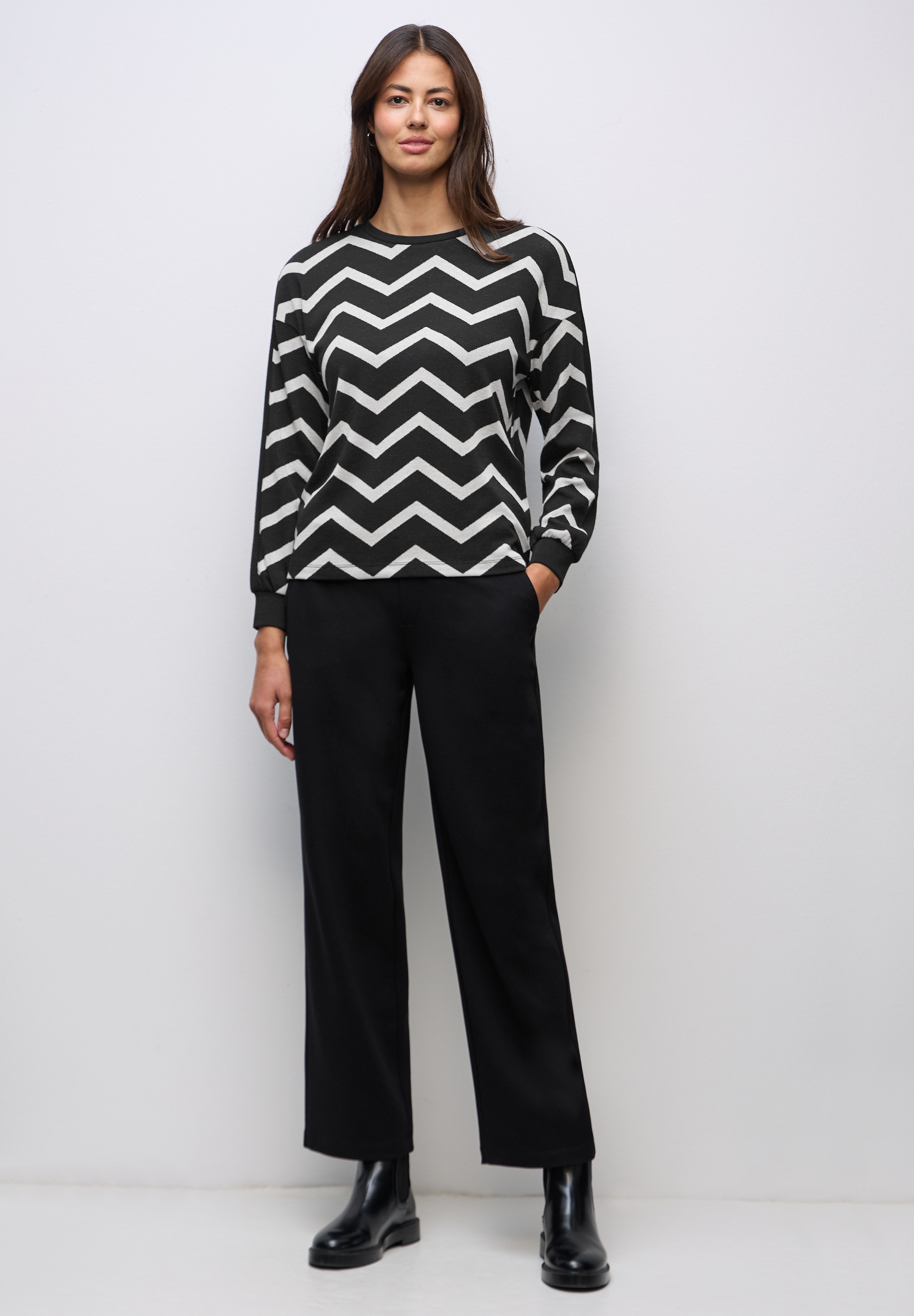 STREET ONE Langarmshirt , mit Zick Zack Muster
