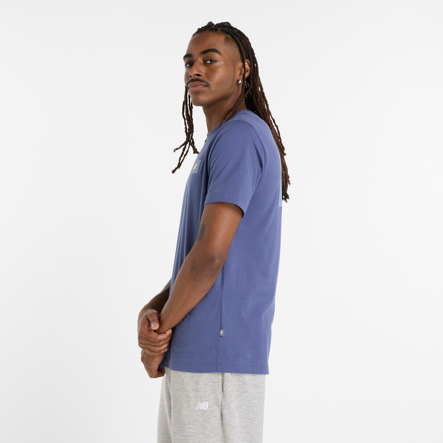 New Balance T-Shirt »SPORT ESSENTIALS LOGO T-SHIRT«