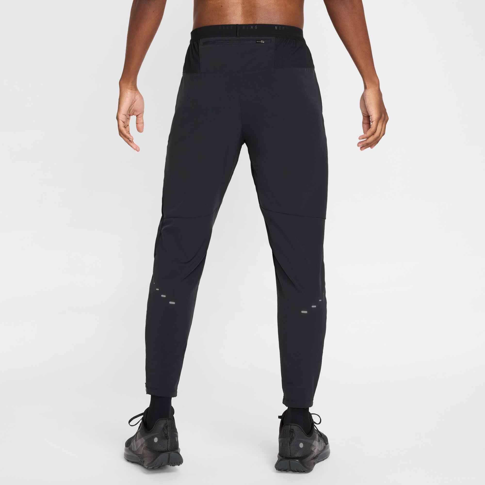 Nike Laufhose »M NK DF STRIDE WVN PANT«  schweißableitendes Material, flache Nähte, mit Taschen