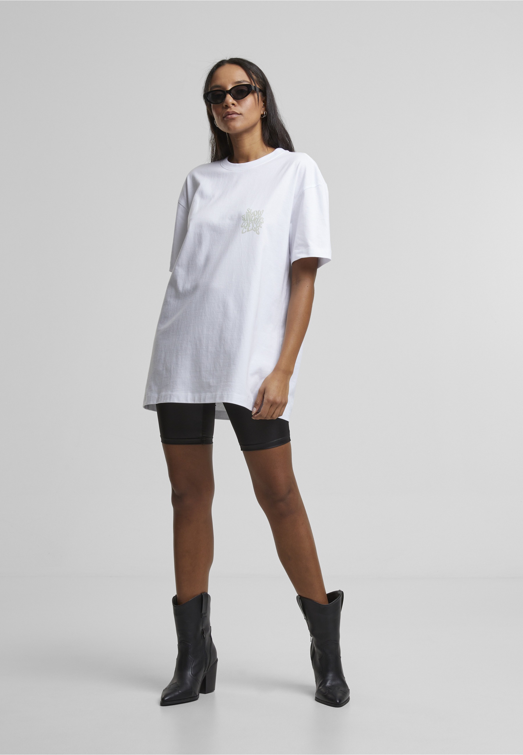 URBAN CLASSICS T-Shirt »Urban Classics Ladies Cotton Logo Shirt« 1