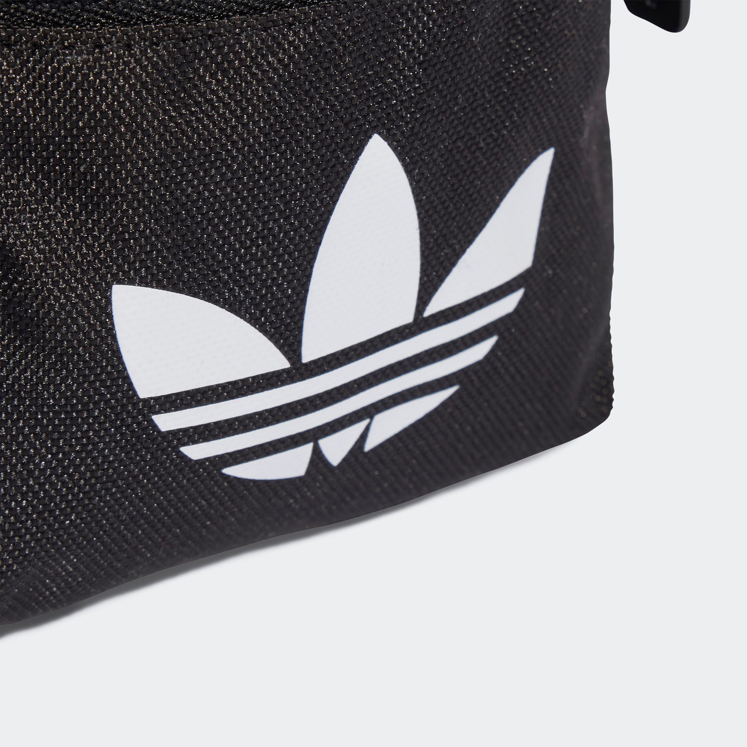 adidas Originals Sporttasche »ADICOLOR FB« aus Polyester, kompakte Größe