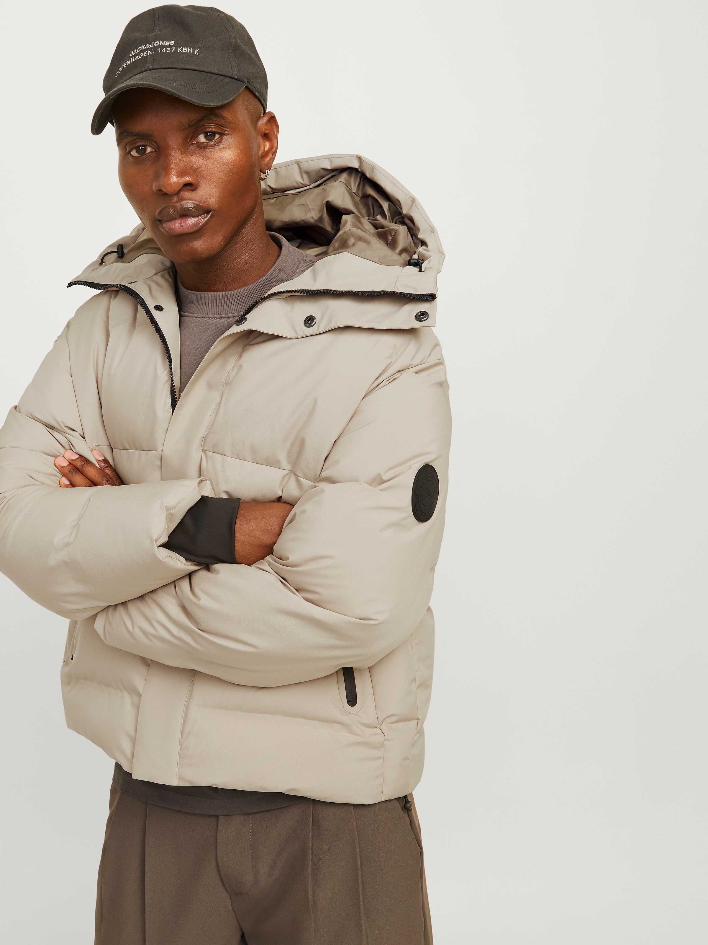 Jack & Jones Steppjacke "JCOALPHA PUFFER SN", mit Kapuze günstig online kaufen