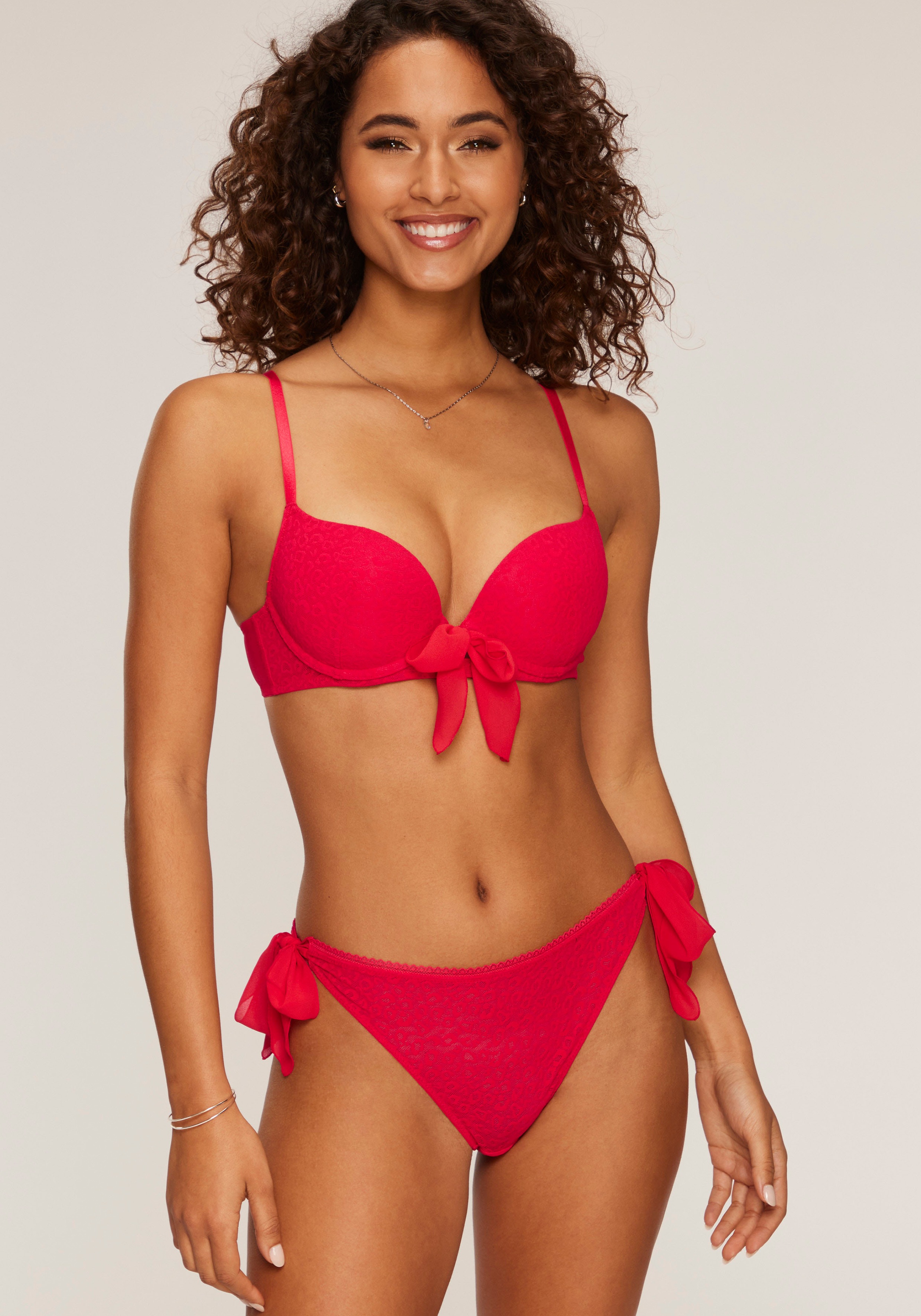 Thumbnail - Vivance String "Anna", aus leicht transparentem Mesh im angesagten Leo-Look, sexy Dessous