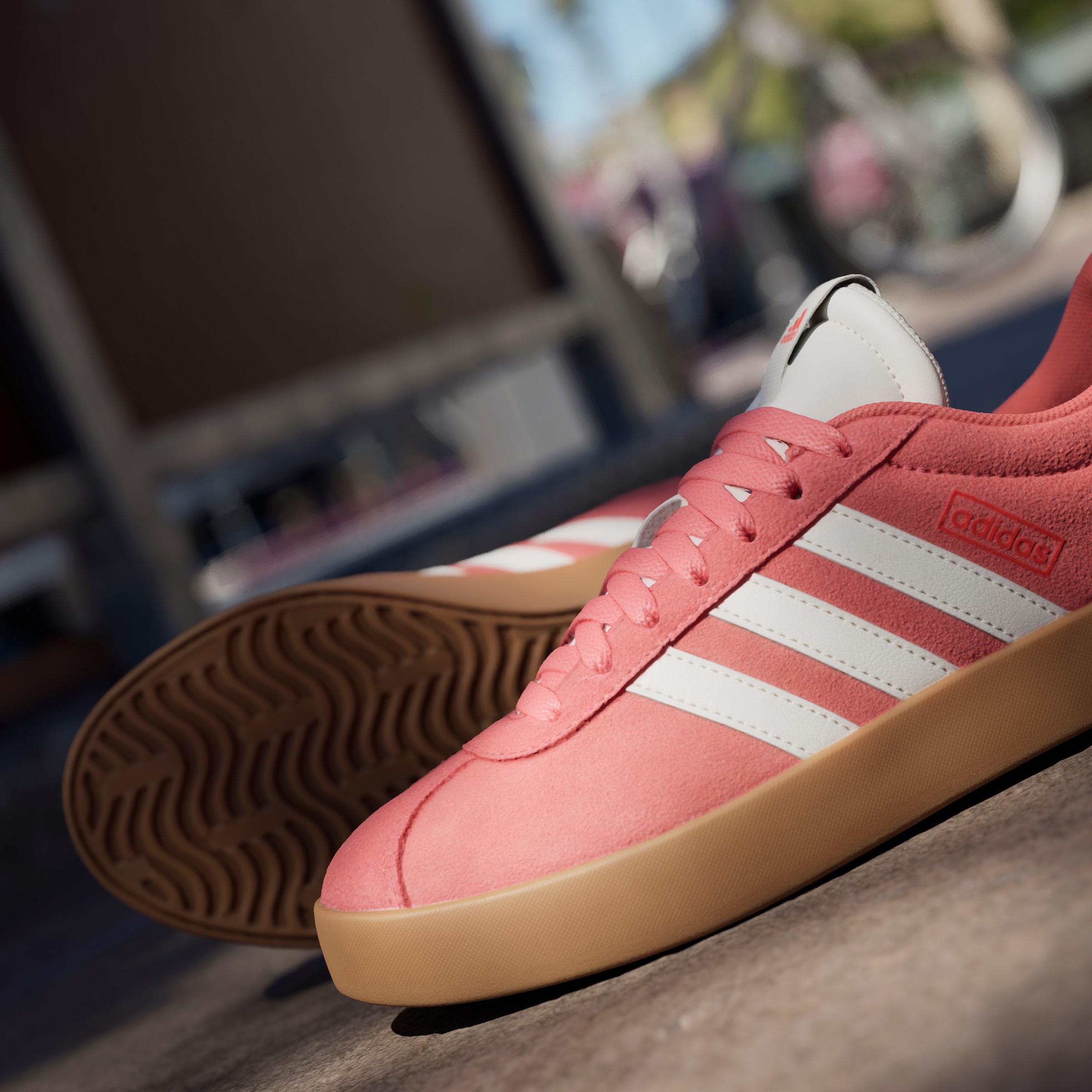 adidas Sportswear Sneaker »VL COURT 3.0«, inspiriert vom Design des adidas samba