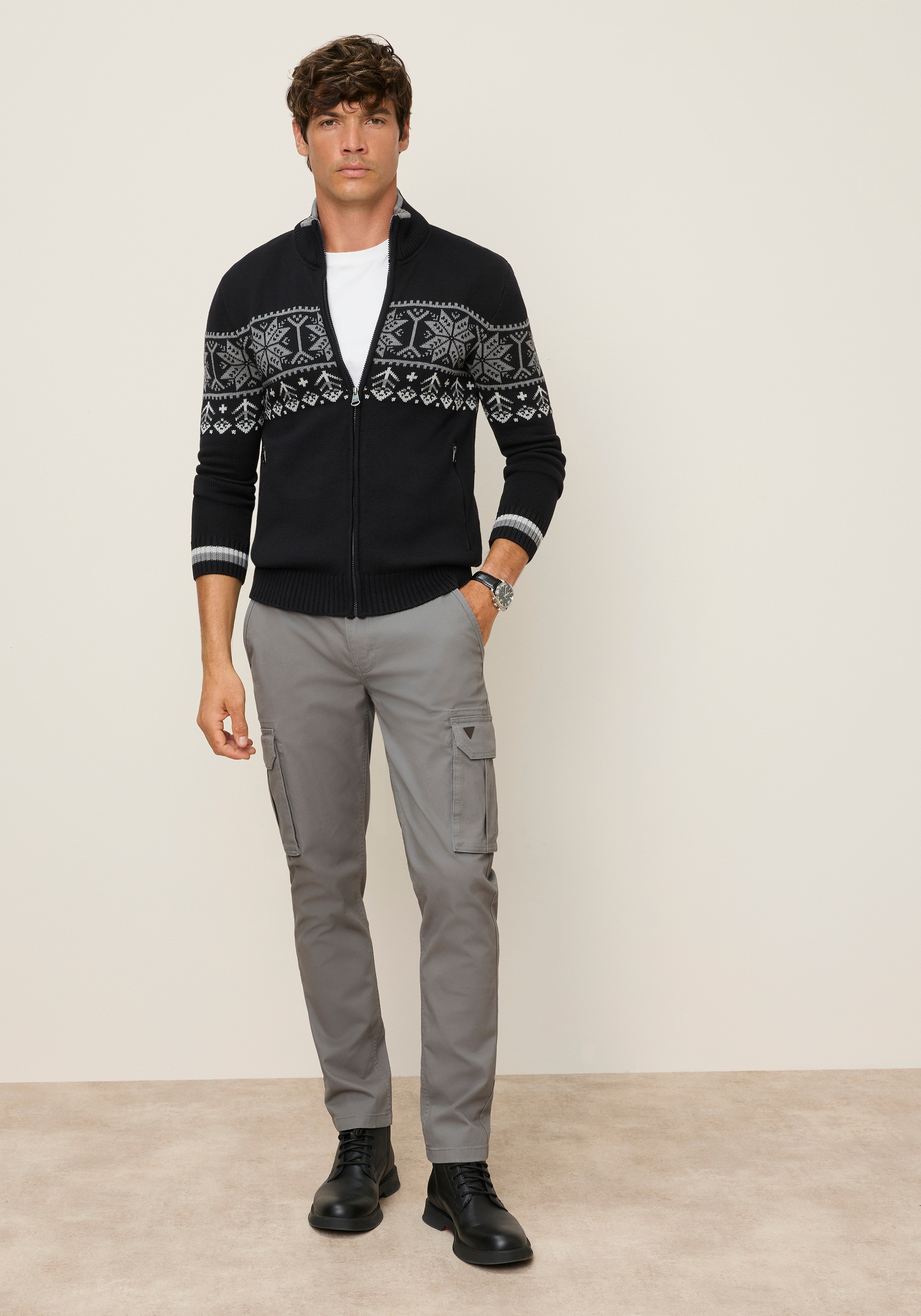 Man's World Jacquardstrickjacke »Neue Kollektion! Highlight Norweger Muster« mit Reißverschluss, mit Rippbündchen an Ärmeln und Saum