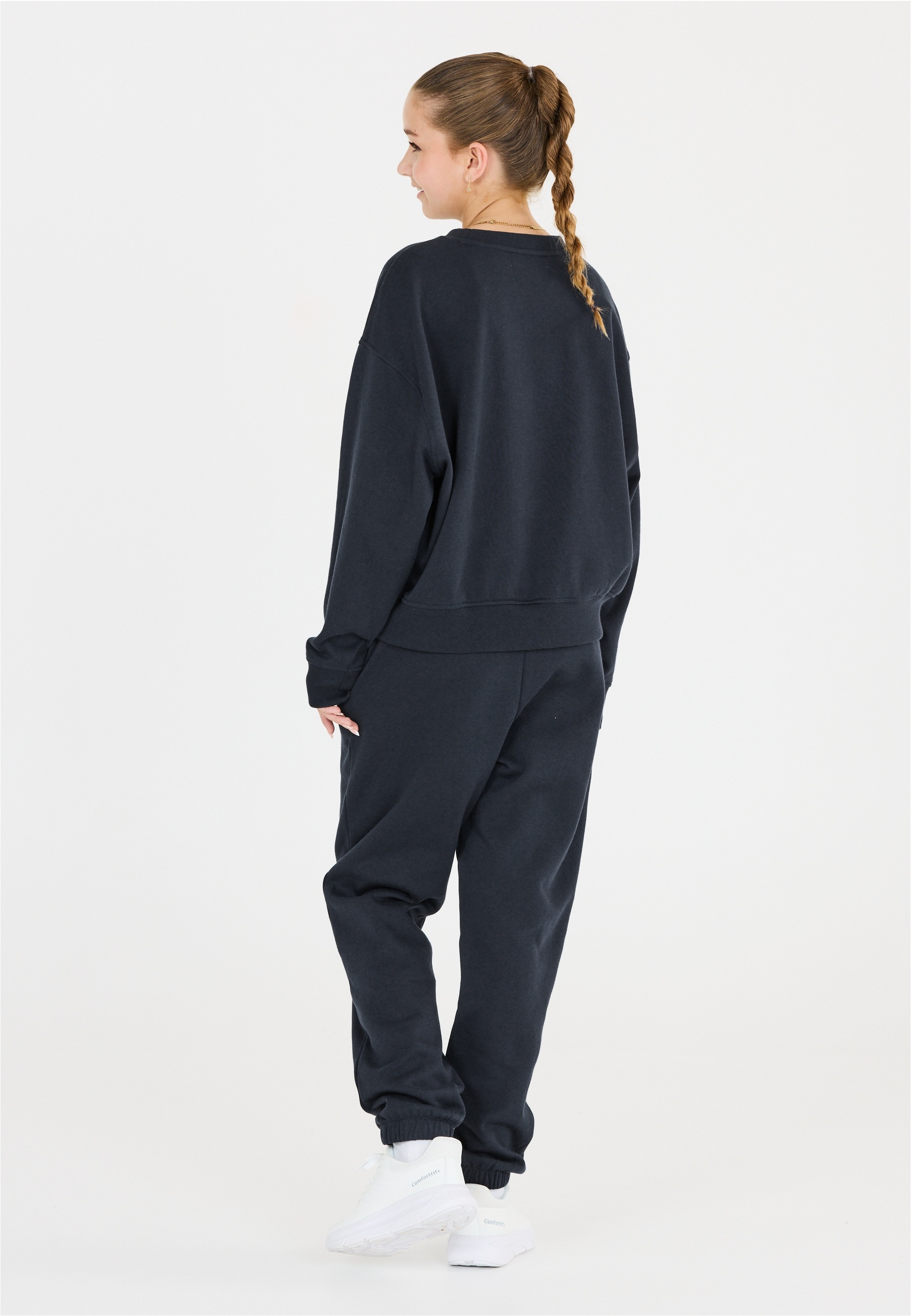 Les'Arcs Sweatshirt »Shreya«, im Crewneck-Look mit modernem Drop-Shoulder Design