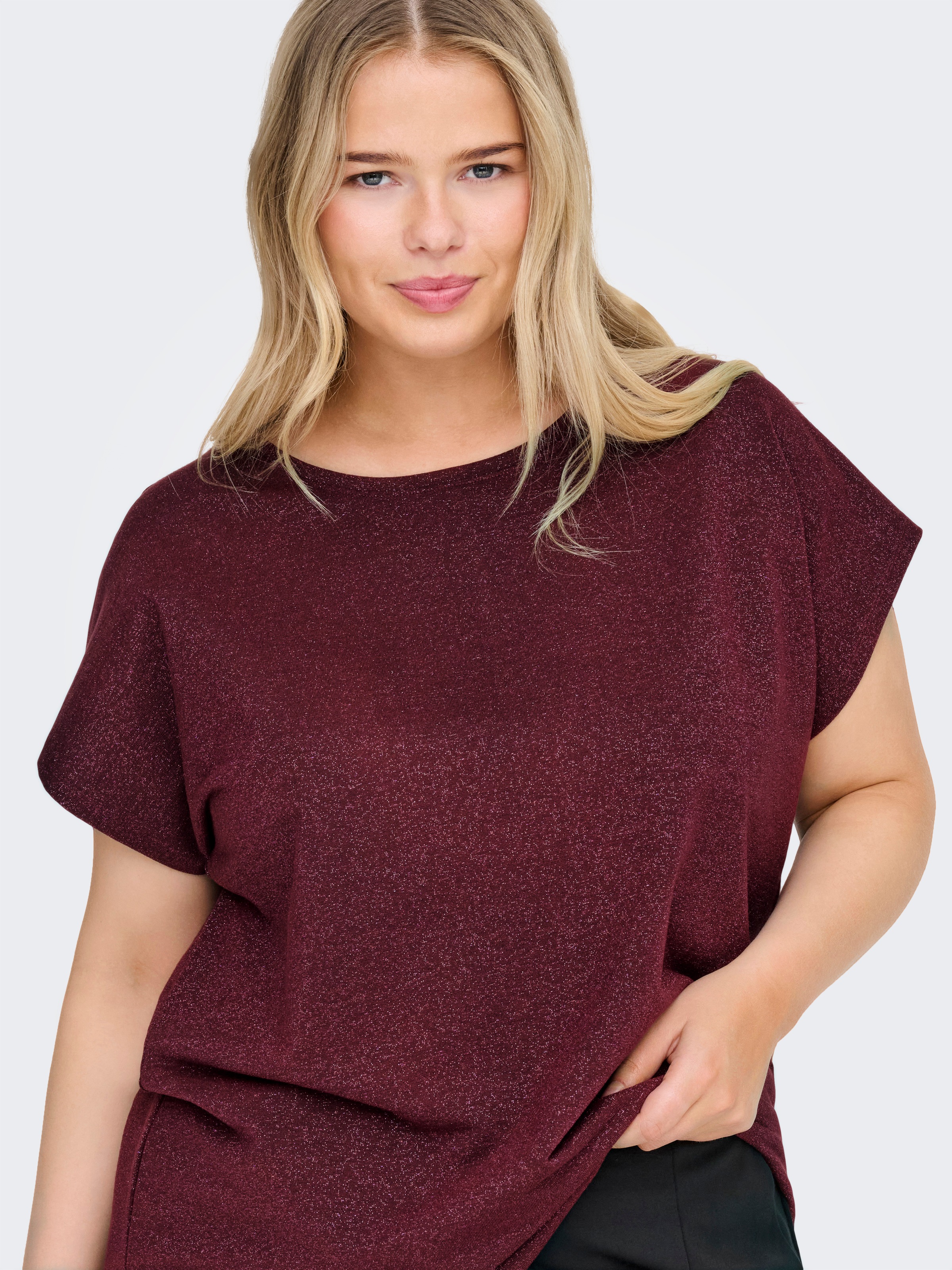 ONLY CARMAKOMA Kurzarmshirt "CARMOSTER GLITTER S/S TOP JRS NOOS" Viskosemis günstig online kaufen