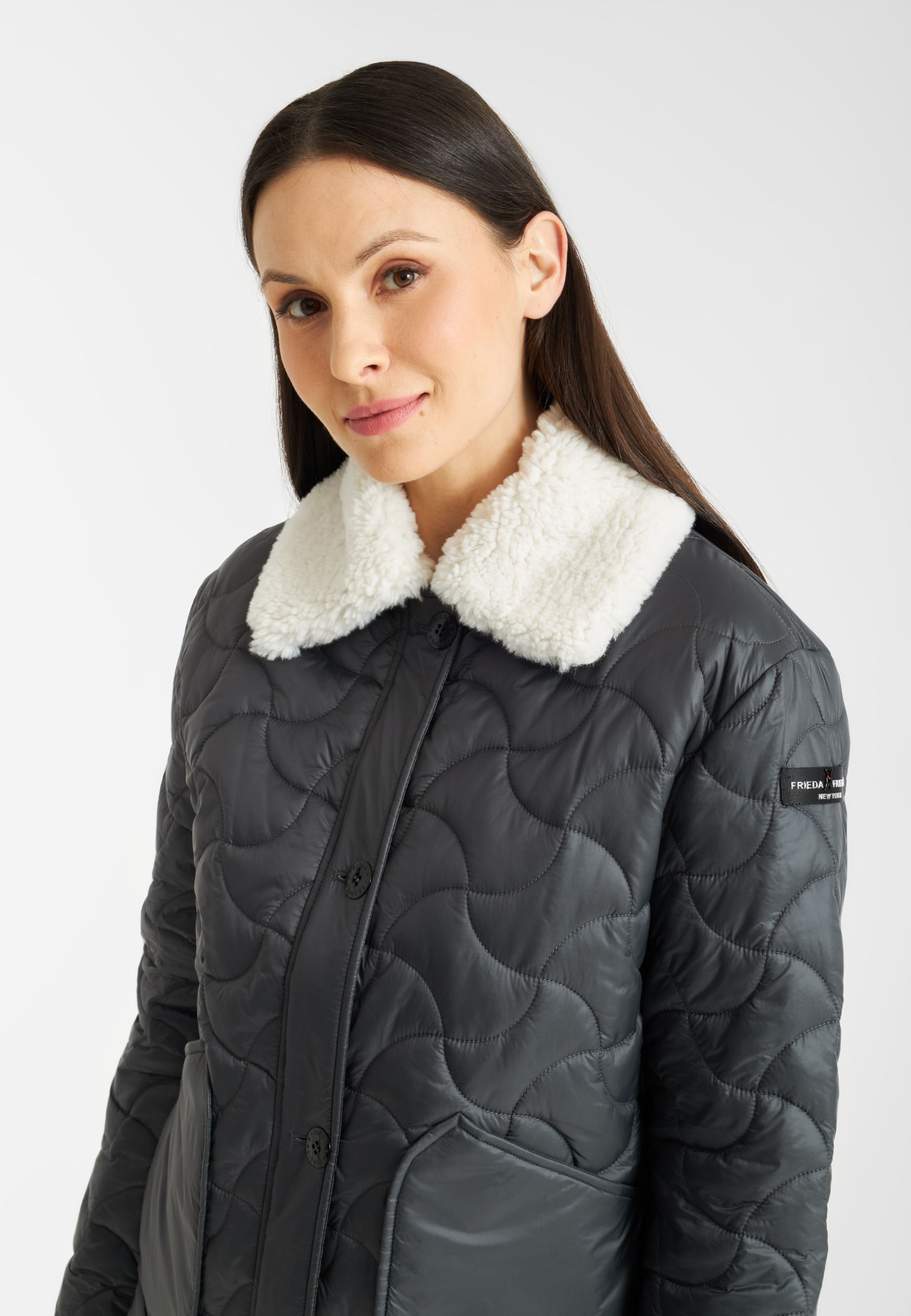 Frieda & Freddies Steppjacke »Fake Down Jacket / Kristy Long«, mit Taschen