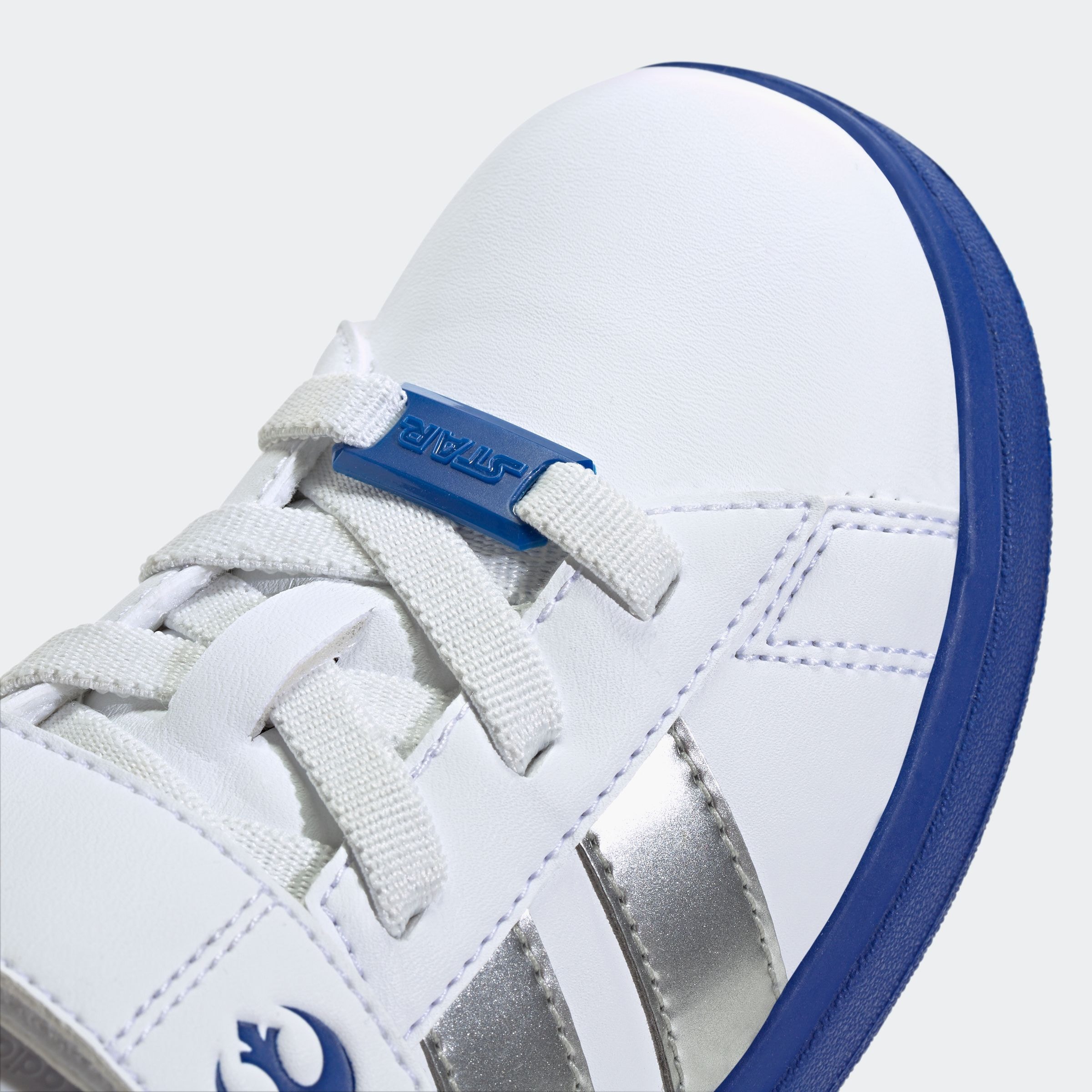 adidas Sportswear Sneaker »ADIDAS X STAR WARS GRAND COURT 2.0«, Design auf den Spuren des adidas Superstar