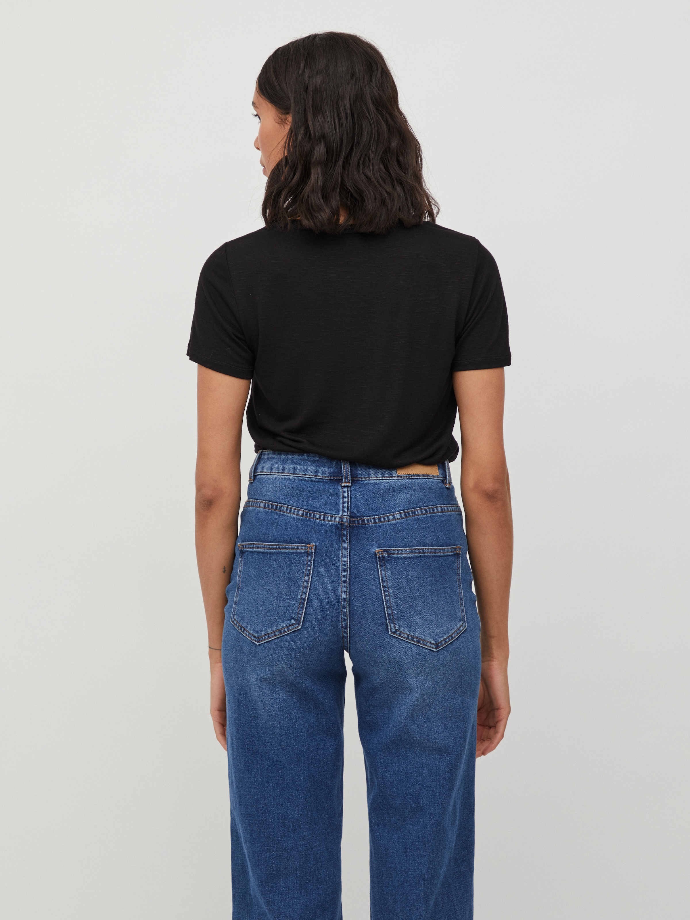 Vila T-Shirt »VINOEL S/S TOP - NOOS« Viskosemischung, regular fit