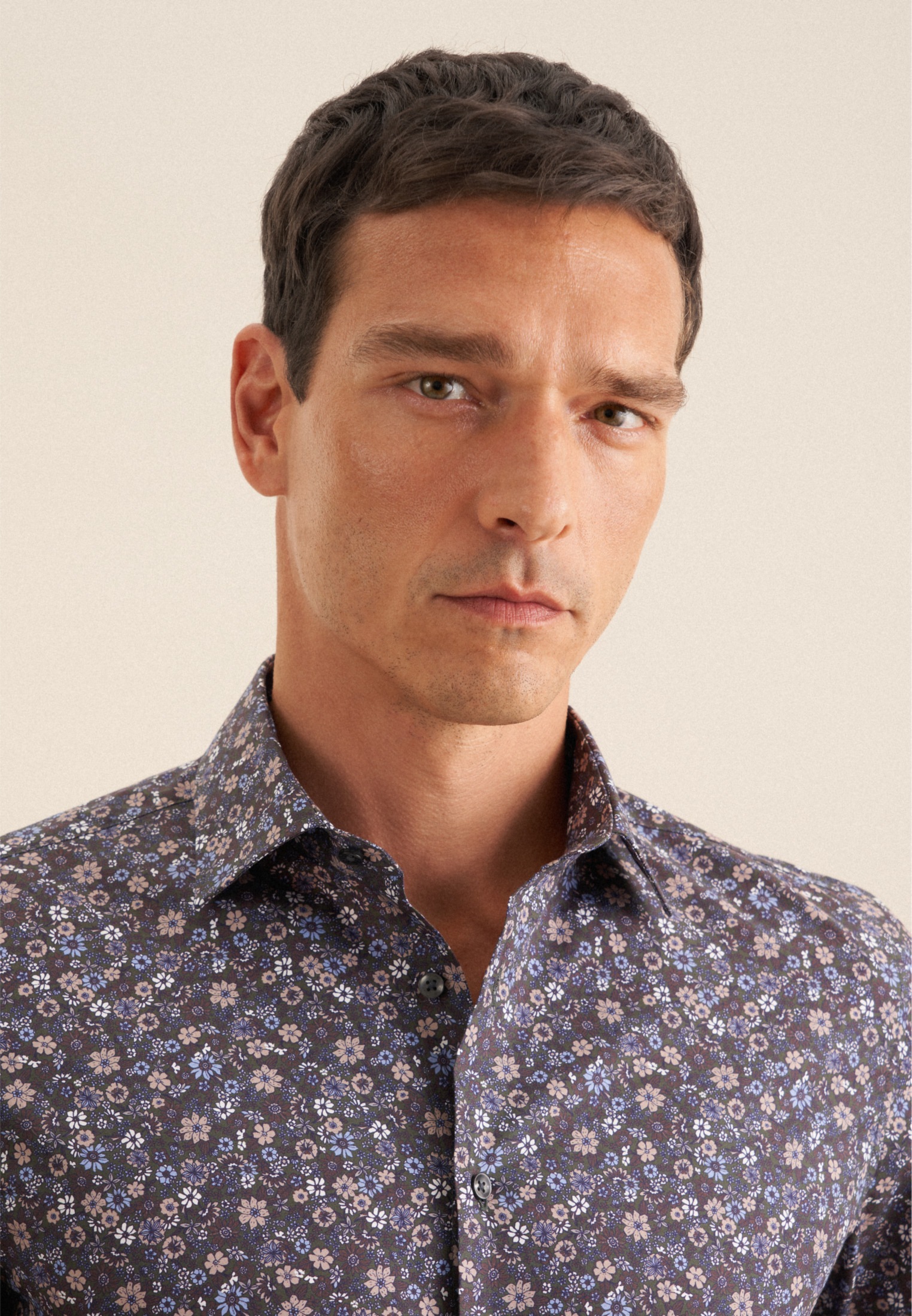 Thumbnail - seidensticker Businesshemd "Slim" Slim 1/1 Kentkragen Floral