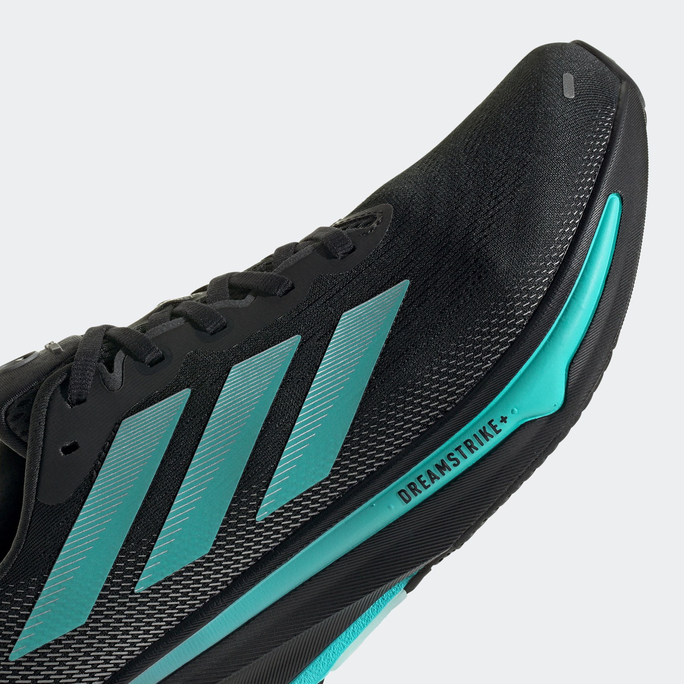 adidas Performance Laufschuh »MERCEDES - AMG PETRONAS FORMULA ONE TEAM SUPERNOVA RISE 2 M«