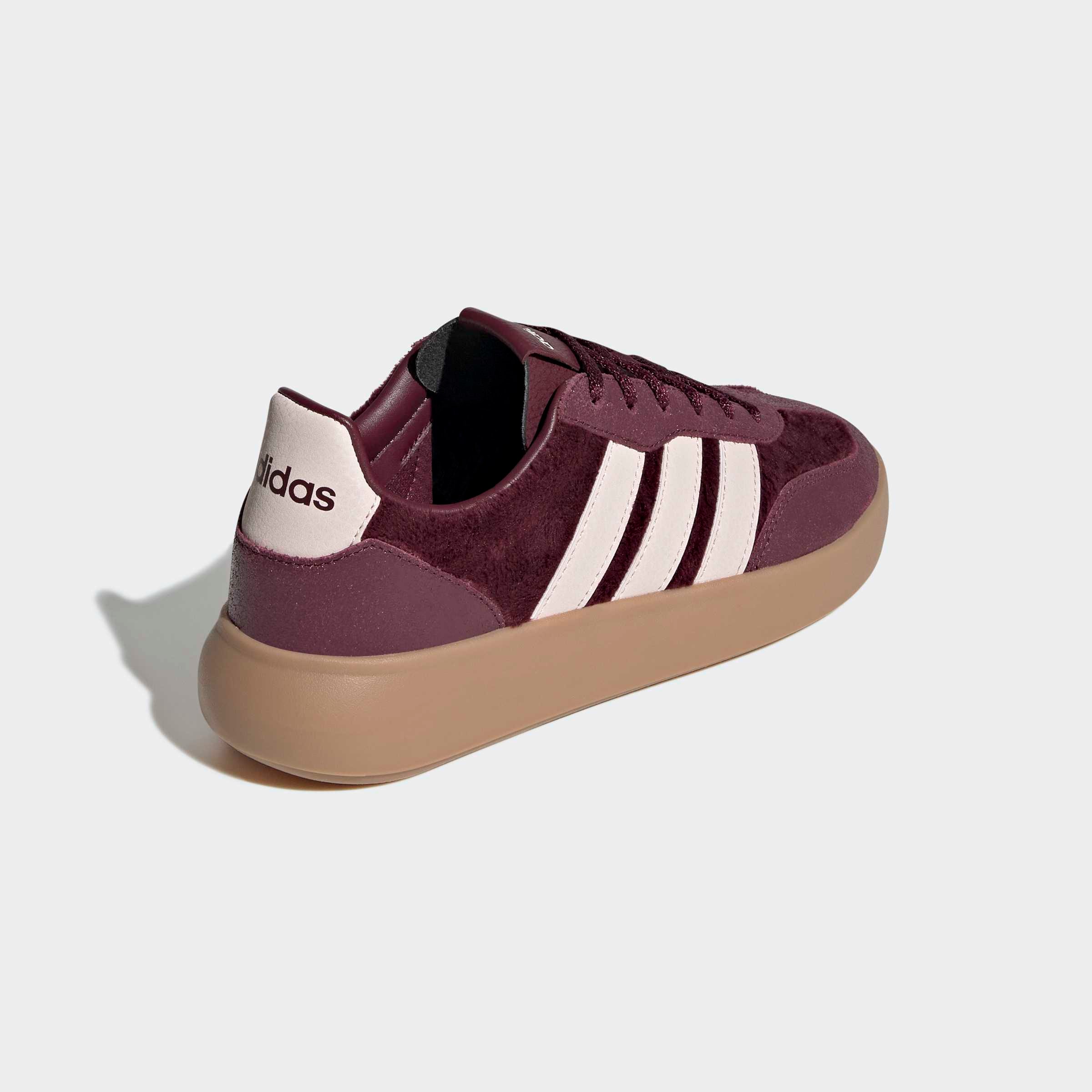 adidas Sportswear Sneaker »BARREDA DECODE«  inspiriert vom Design des adidas handball spezial