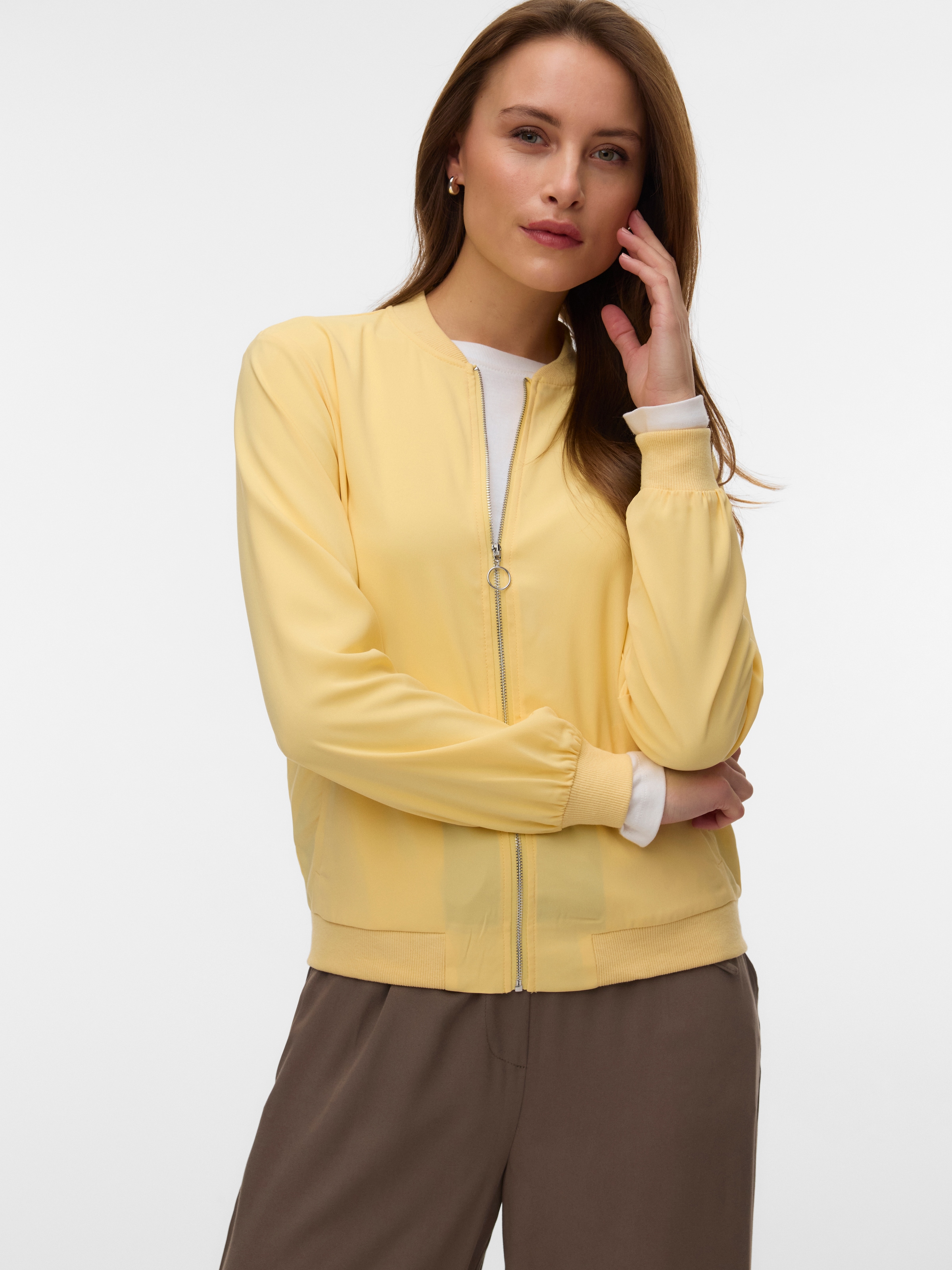 Vero Moda Bomberjacke "VMCOCO L/S BOMBER NOOS" in modisch kurzer Form, mit günstig online kaufen