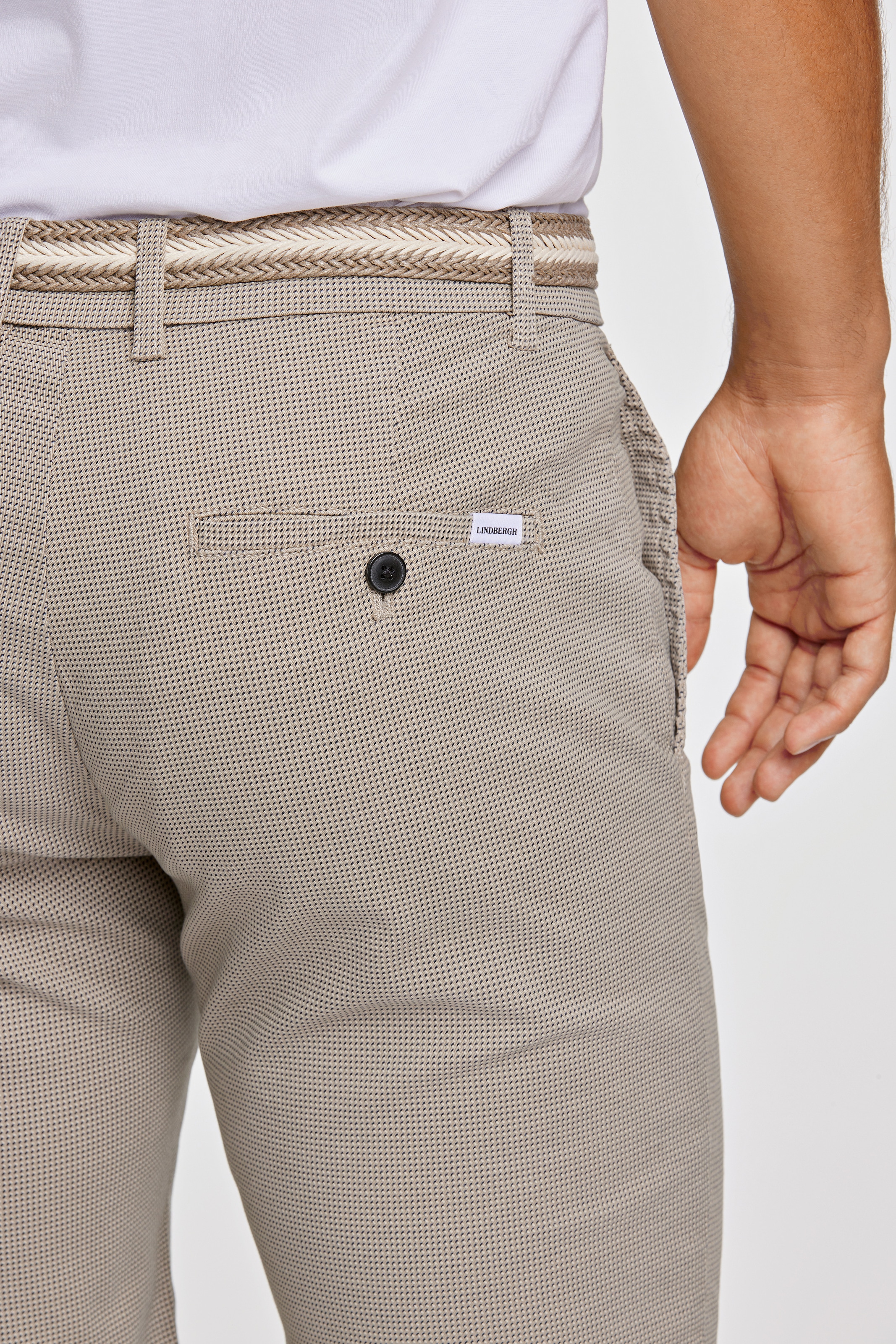 LINDBERGH Chinoshorts, (2 tlg.), mit Gürtel