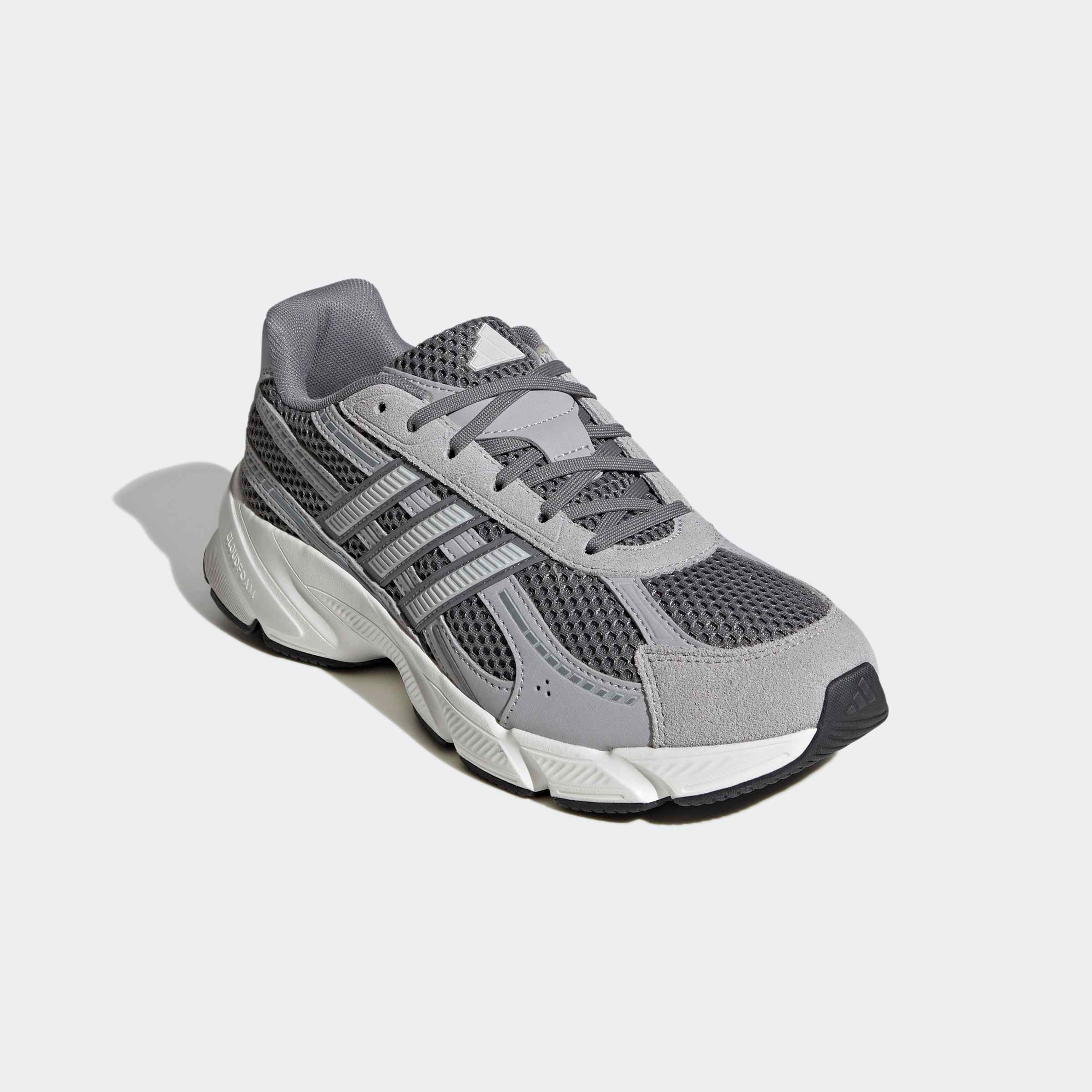 adidas Sportswear Sneaker "TECHNOCHAOS 2000" inspiriert vom Design des adistar control