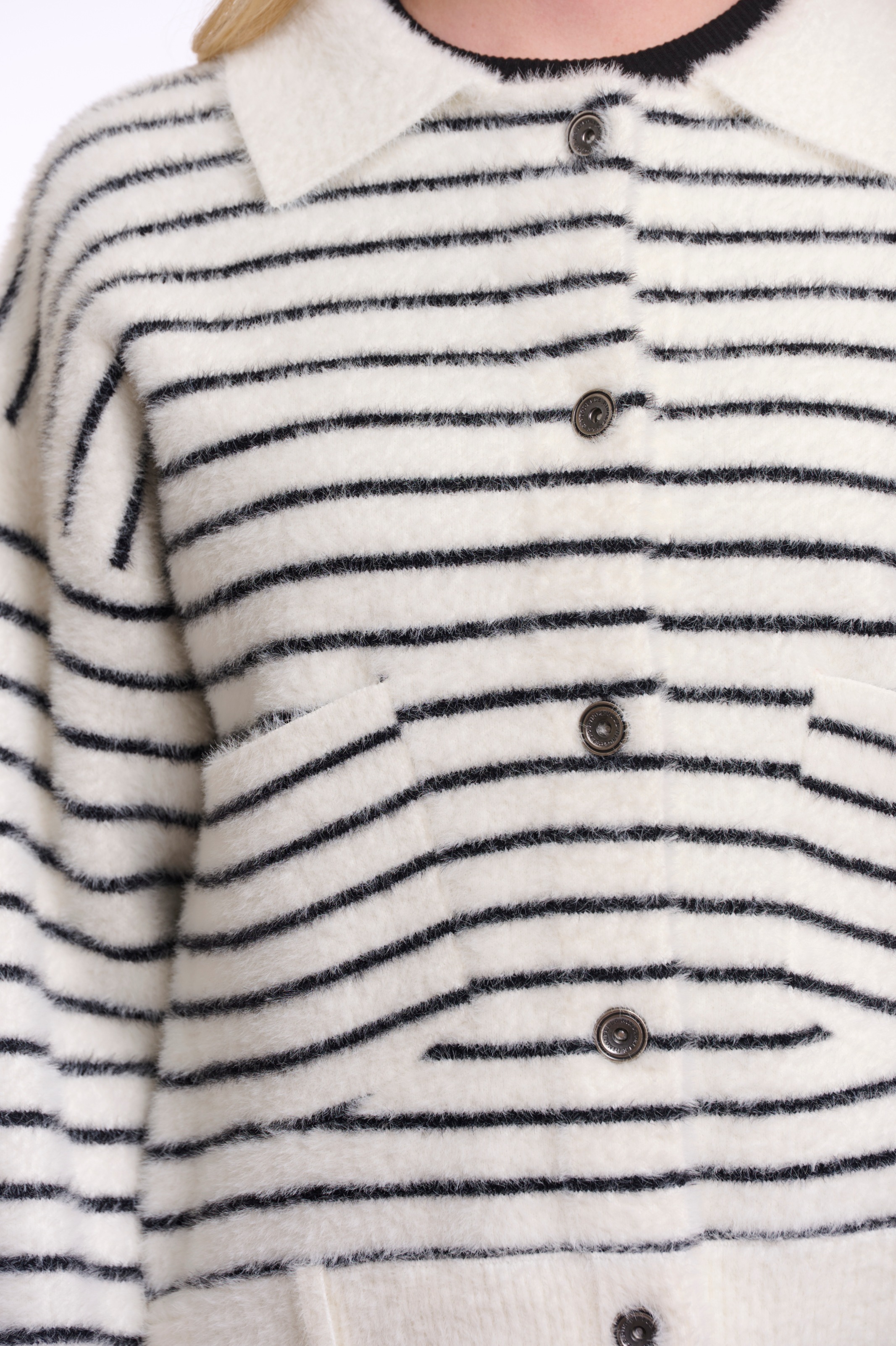 Thumbnail - Rino & Pelle Strickjacke "BUBBLY" mit flauschiger Optik