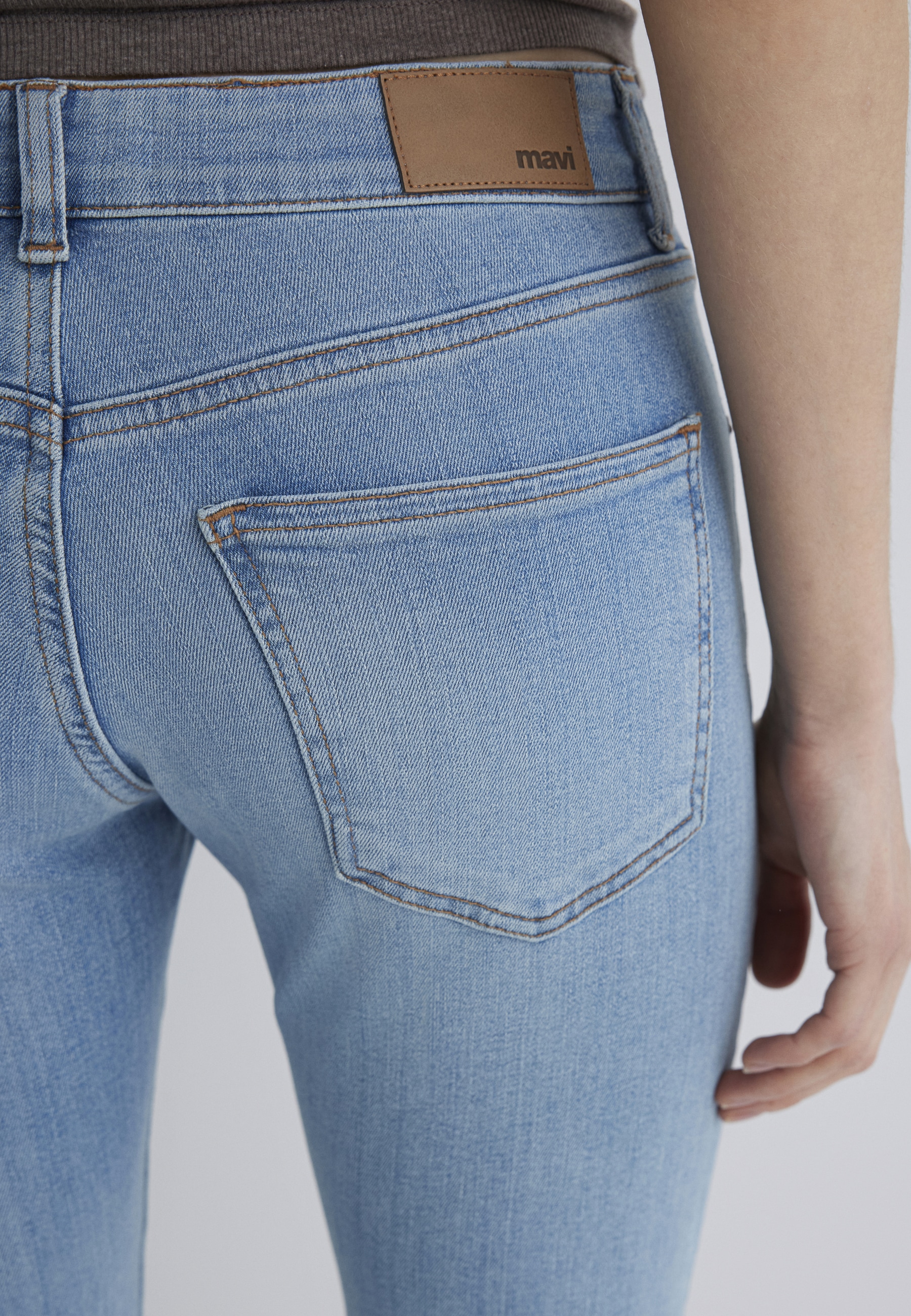 Mavi Straight-Jeans »MIRELLA« gerde Form