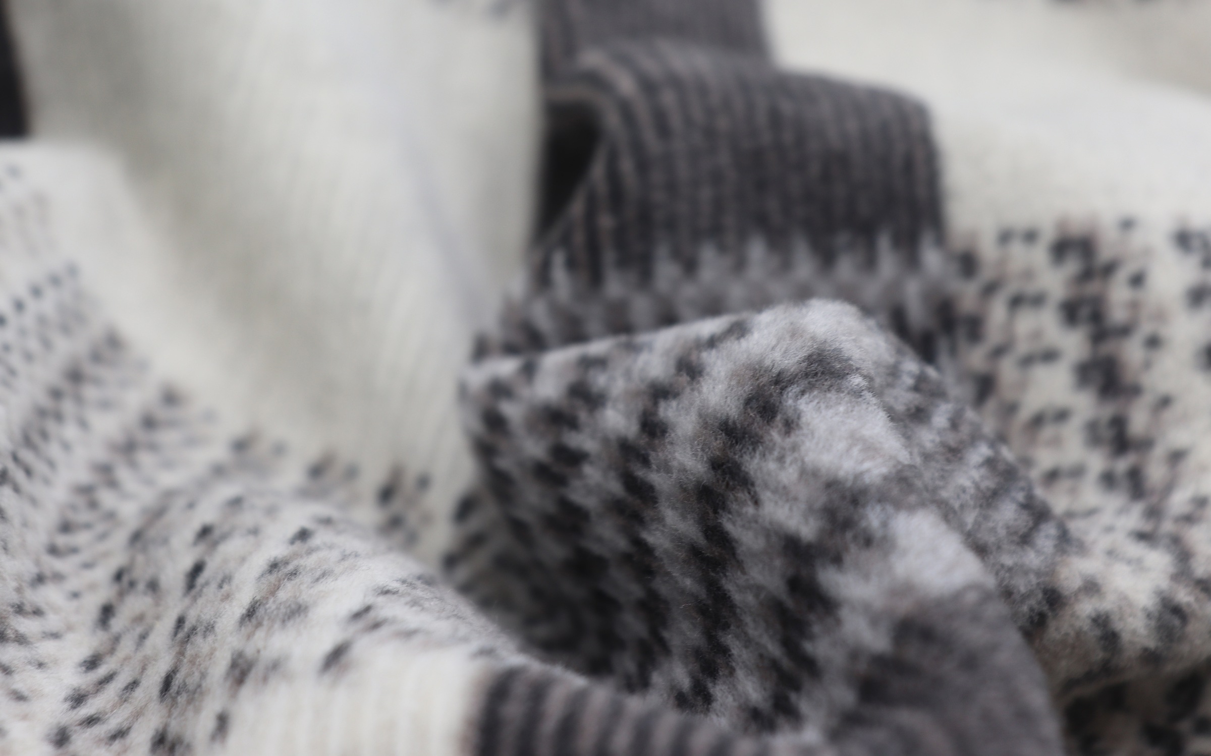 Biederlack Wohndecke »Shadow Check« Karomuster in Flechtoptik