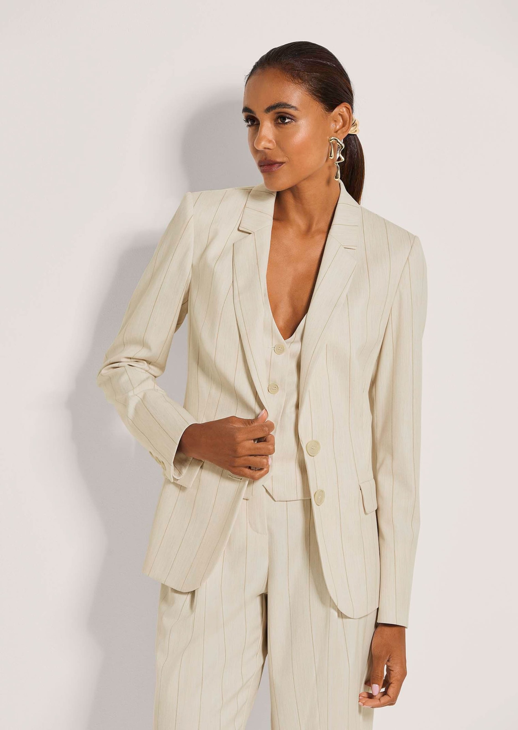 Thumbnail - MADELEINE Jackenblazer "Blazer Longblazer mit Nadelstreifen"