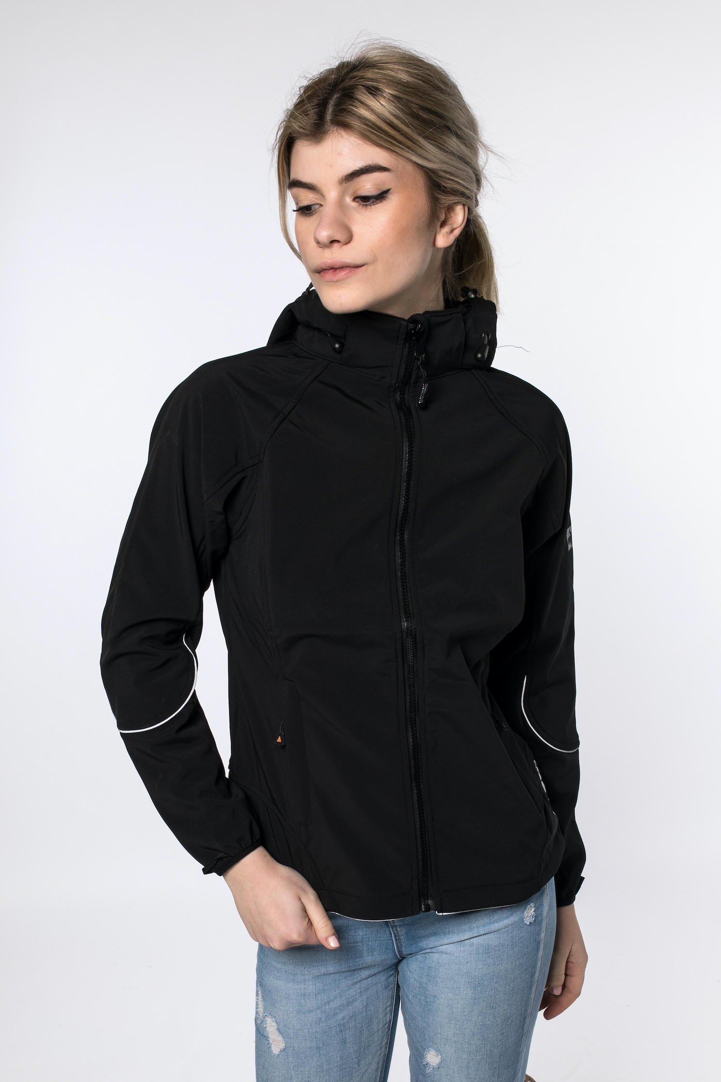 DEPROC Active Softshelljacke "NIGEL PEAK Women" mit Kapuze auch in Großen Größen erhältlich