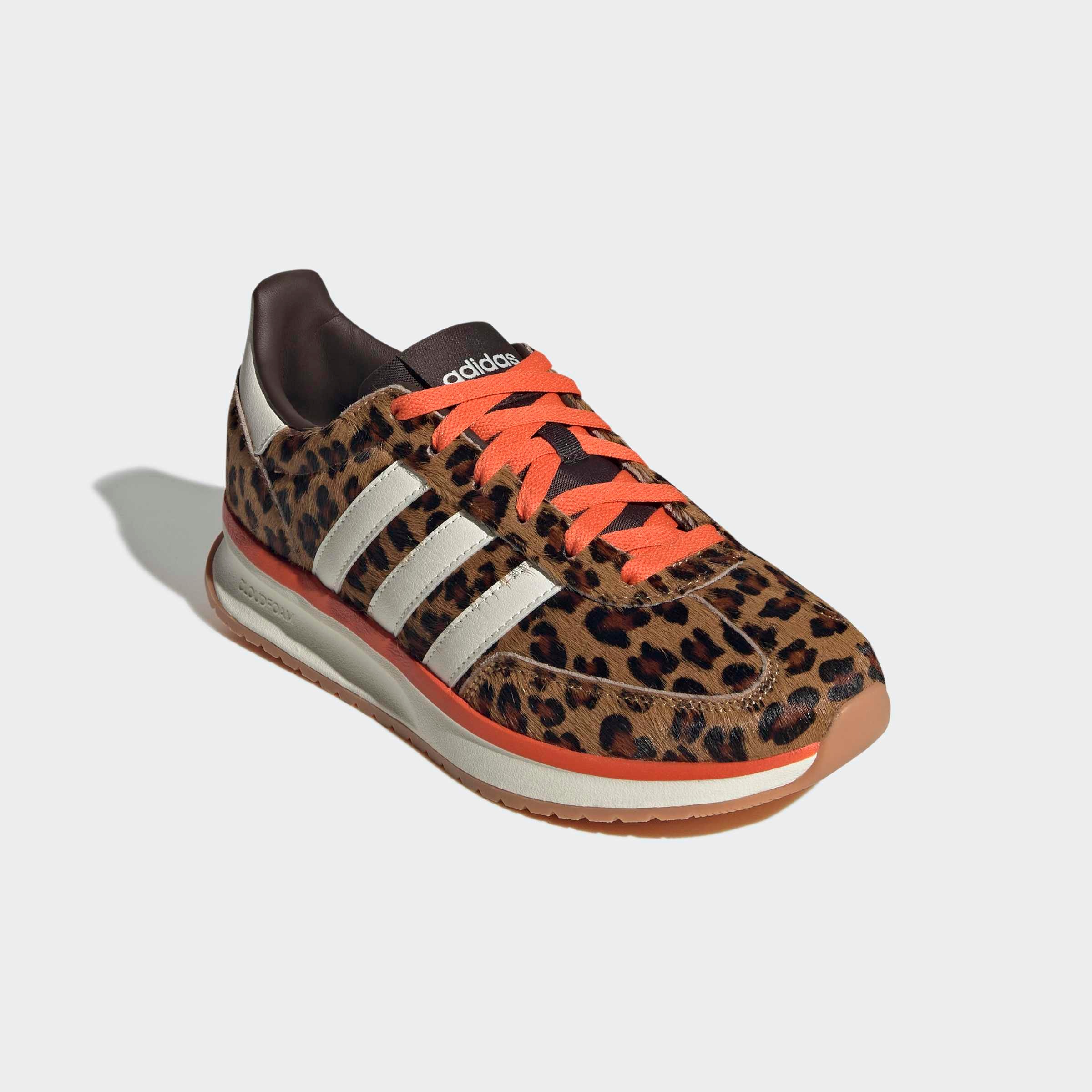 adidas Sportswear Sneaker "RUN 70s 2.0" inspiriert vom Design des SL72