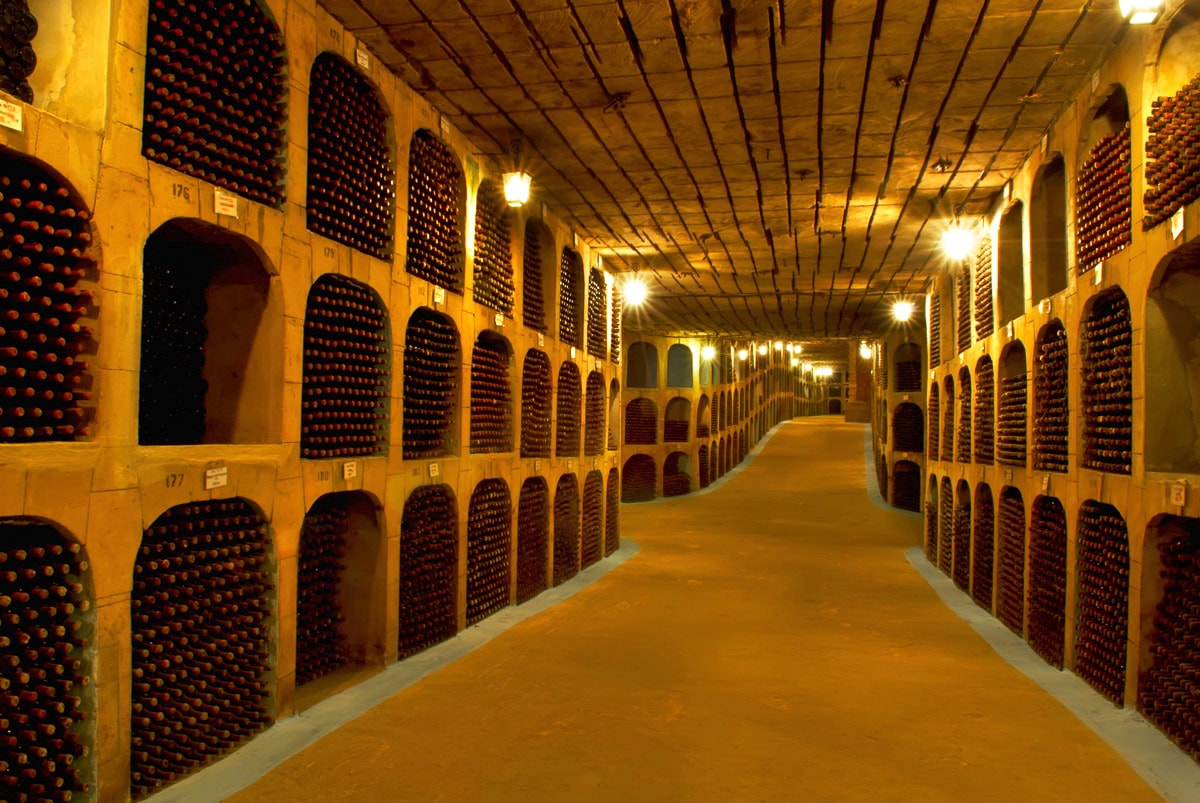 Papermoon Fototapete "Weinkeller"