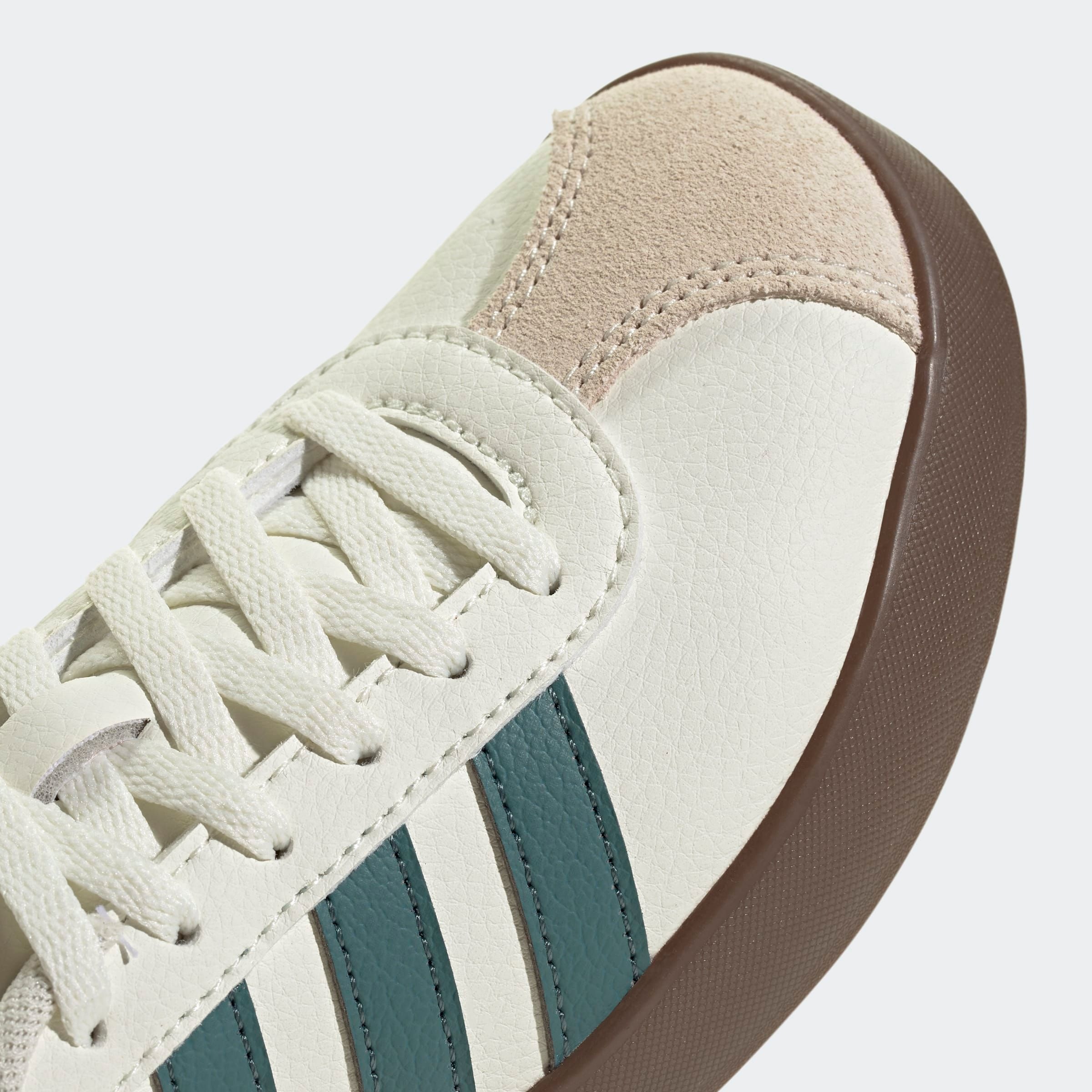 adidas Sportswear Sneaker »VL COURT 3.0 KIDS«, inspiriert vom Design des adidas samba