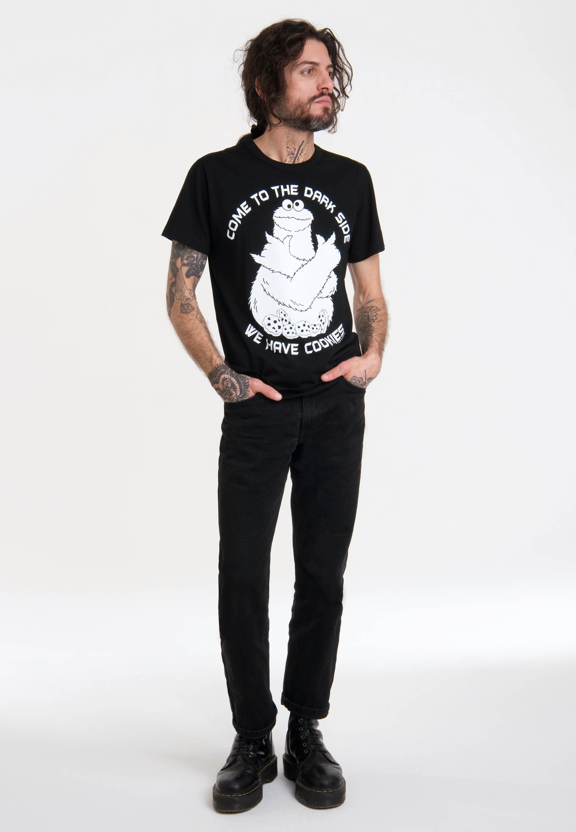 LOGOSHIRT T-Shirt »Sesamstraße - kaufen BAUR Dark Krümelmonster mit ▷ Side«, lizenziertem Print 