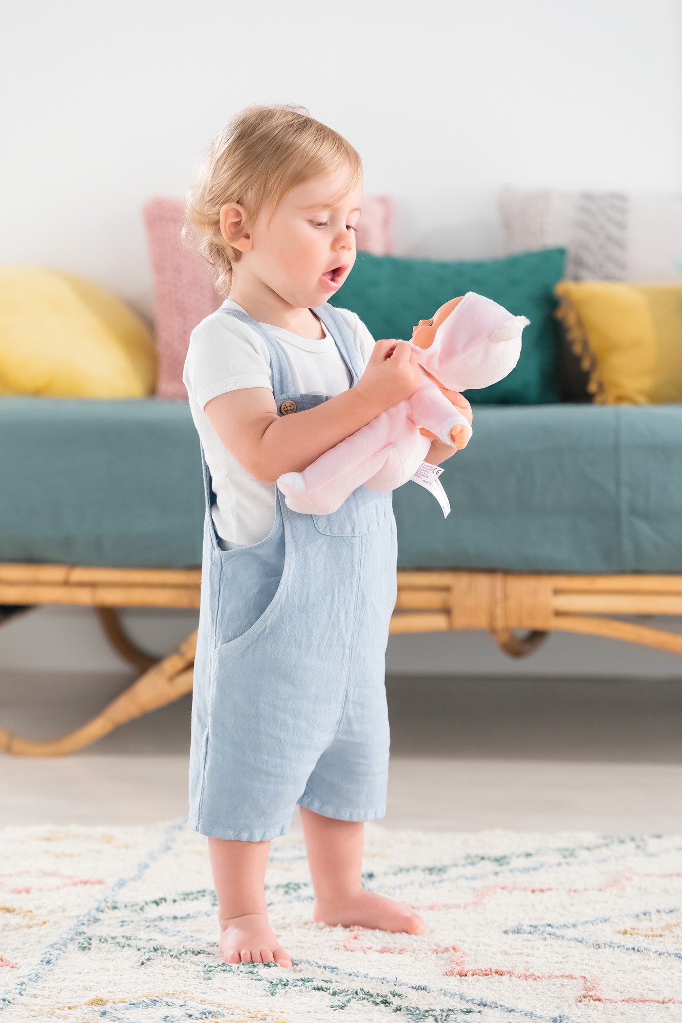 Corolle® Babypuppe »Mon Doudou, Sweetheart, Bär rosa«, mit Vanilleduft