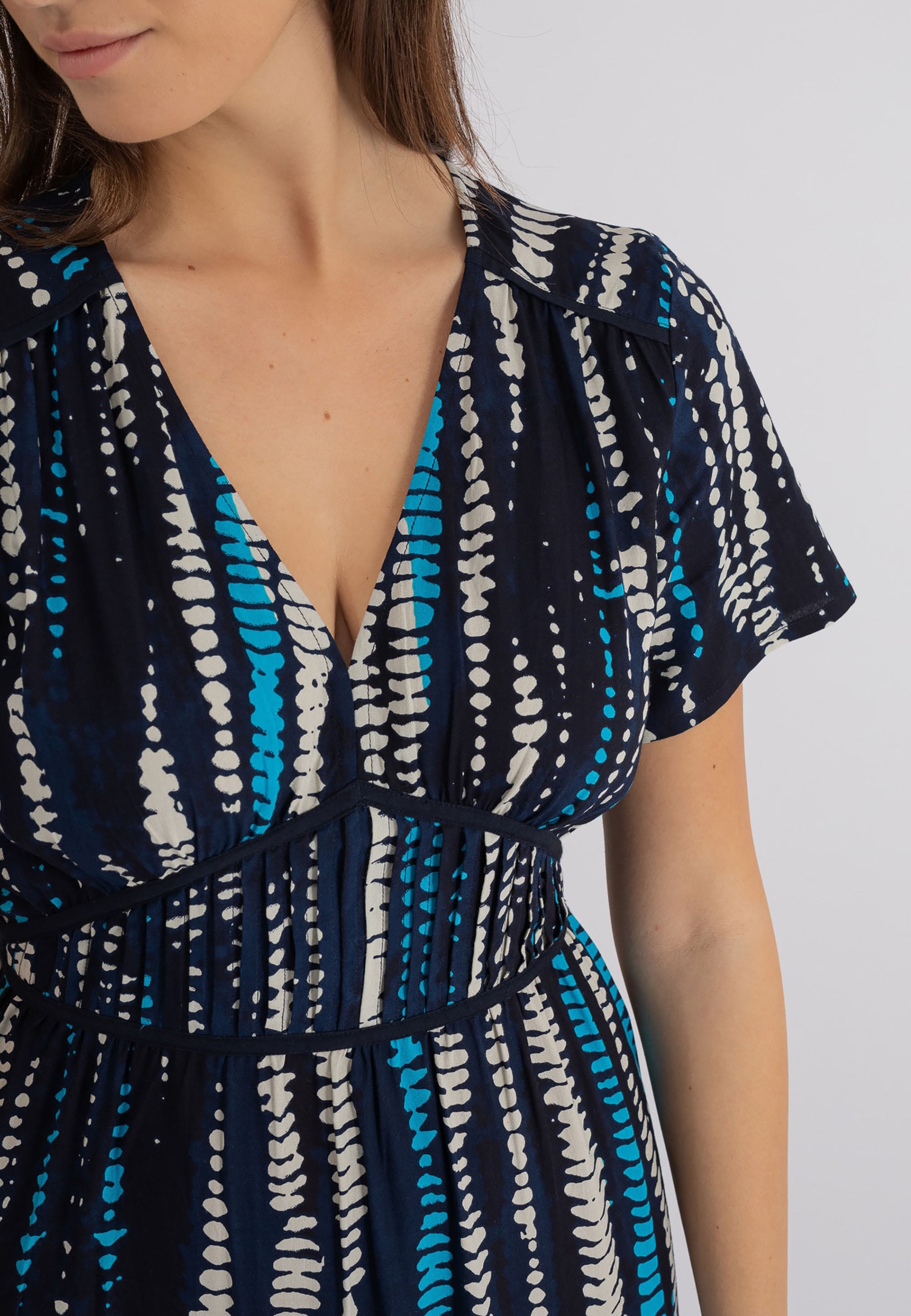 October mit | BAUR tollem Jerseykleid, kaufen Allover-Print