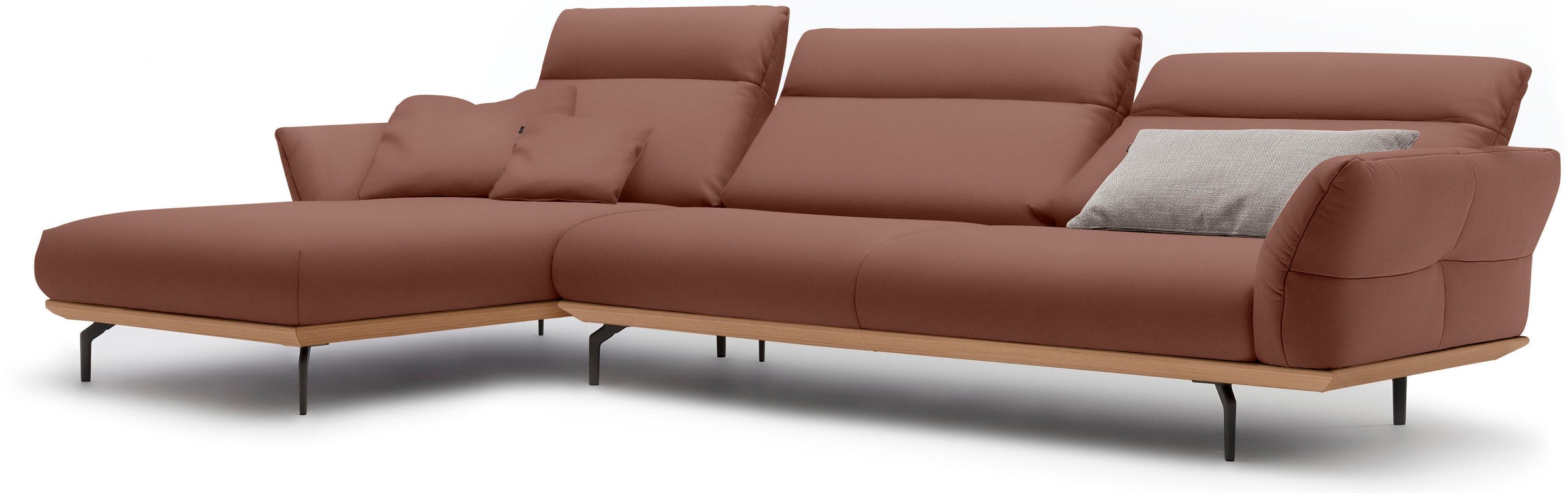 Creation BY ROLF BENZ Ecksofa »CR.460«, Sockel in Eiche, Winkelfüße in Umbragrau, Breite 338 cm