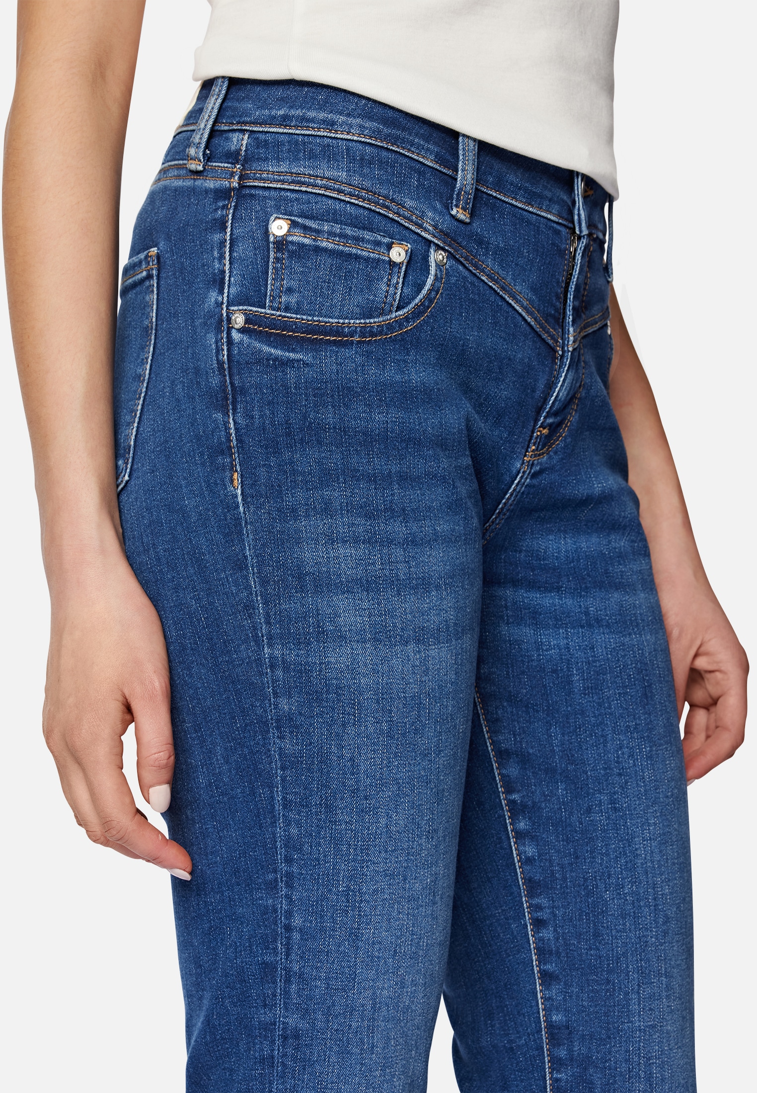 Mavi Skinny-fit-Jeans »// Label-Detail Modell "Sophie"« Schmale Jeans