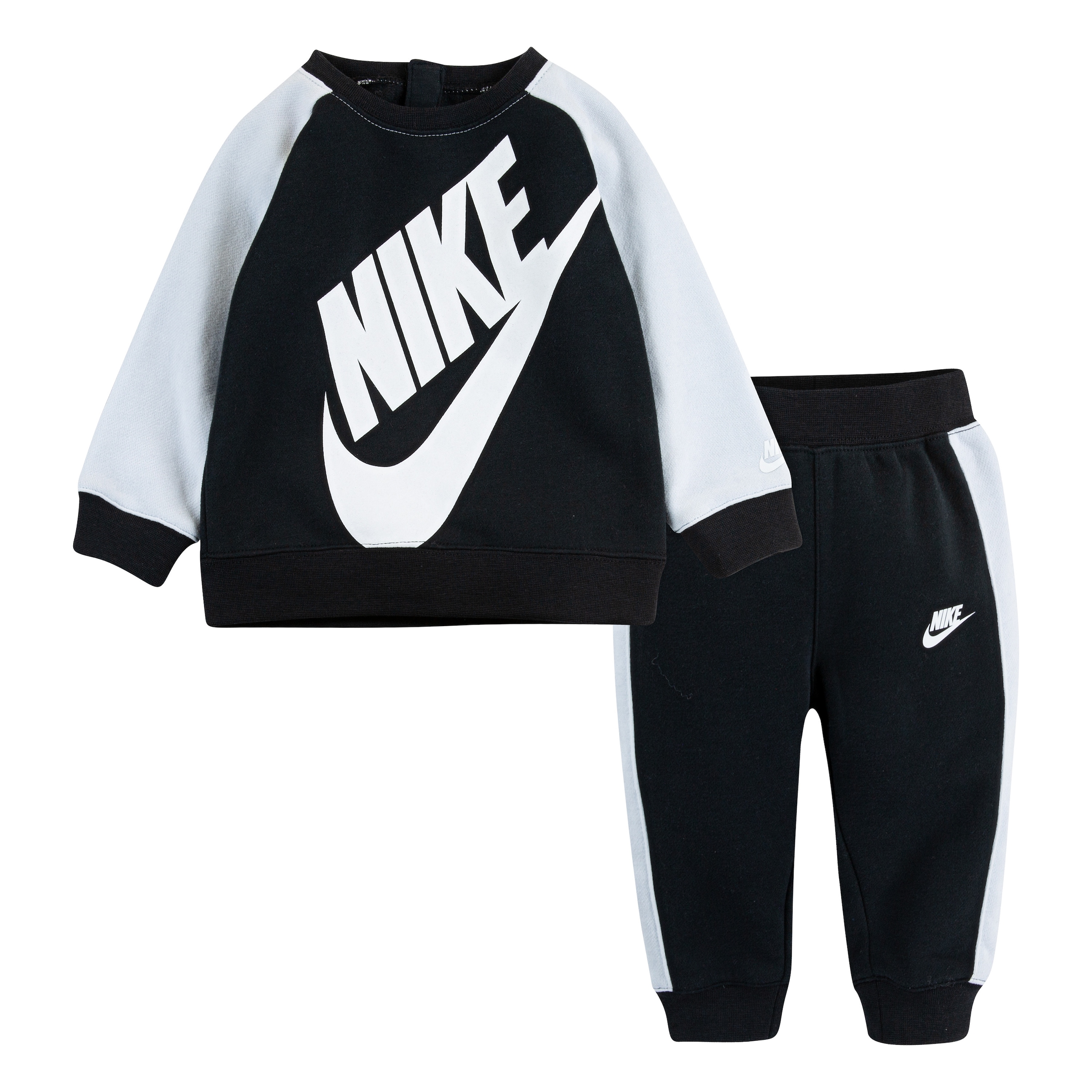 Nike Sportswear Jogginganzug für sportliche Aktivitäten, sportlicher Stil