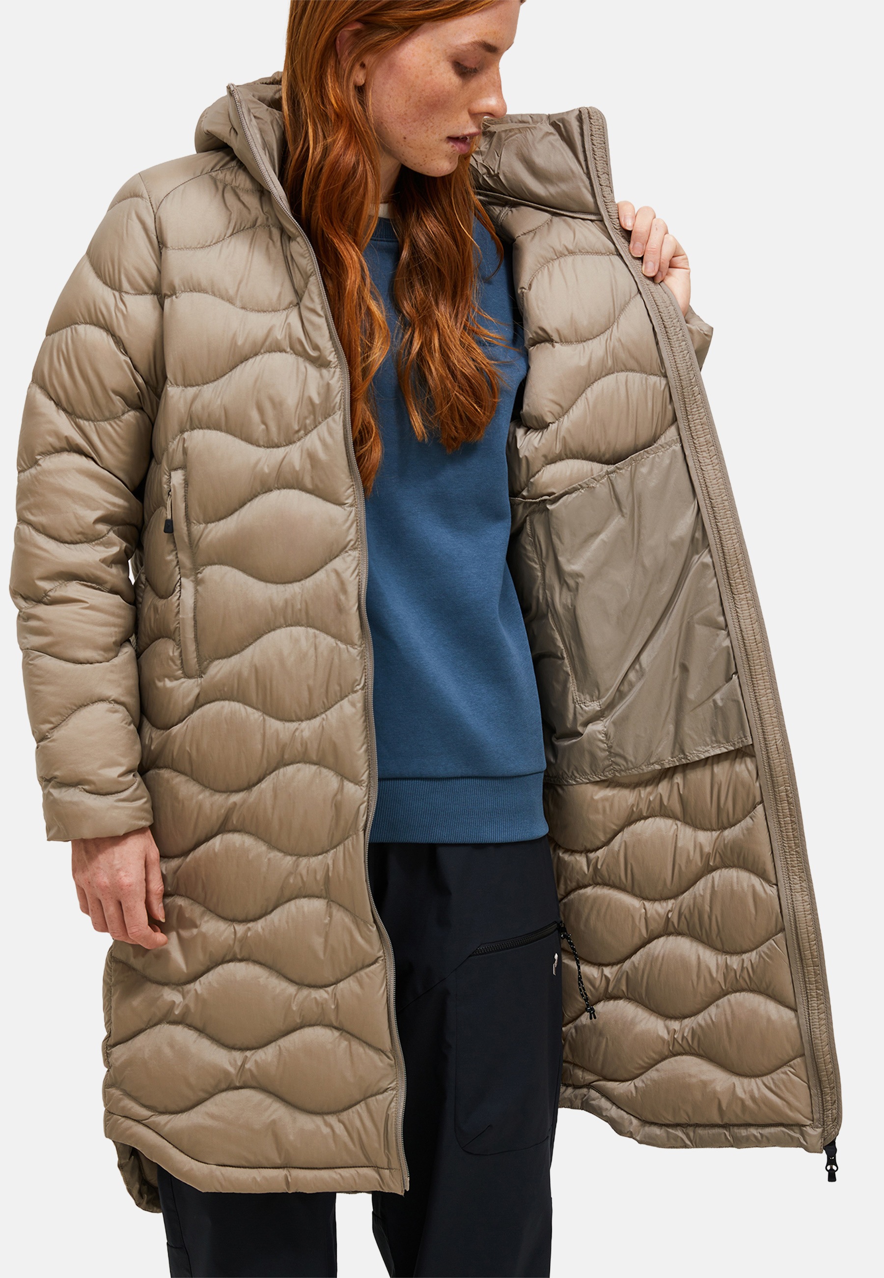 Peak Performance Daunenmantel »W Helium Down Coat« mit sportivem Design