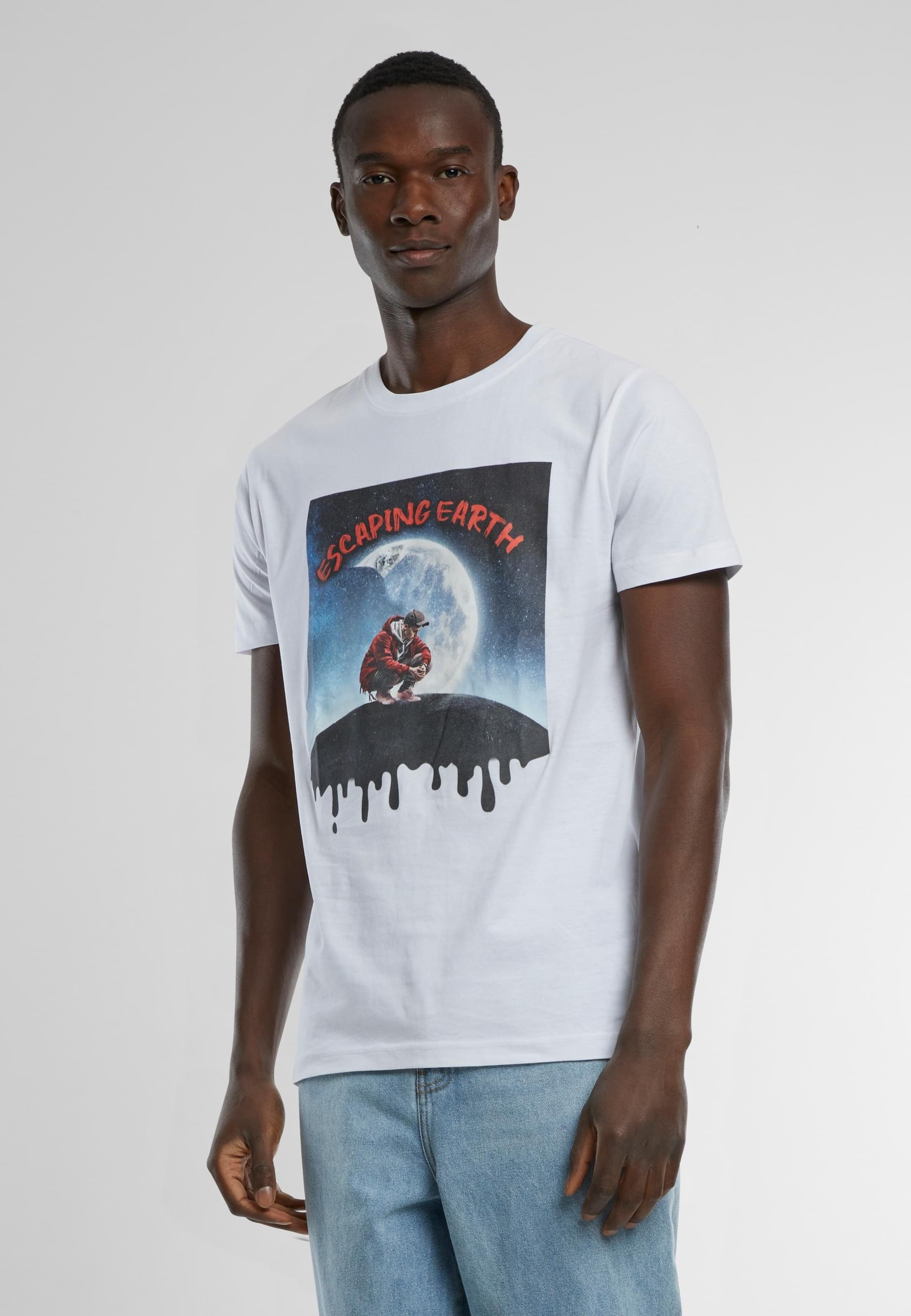Thumbnail - MisterTee T-Shirt "MisterTee Escaping Earth Tee" 1 Stk.