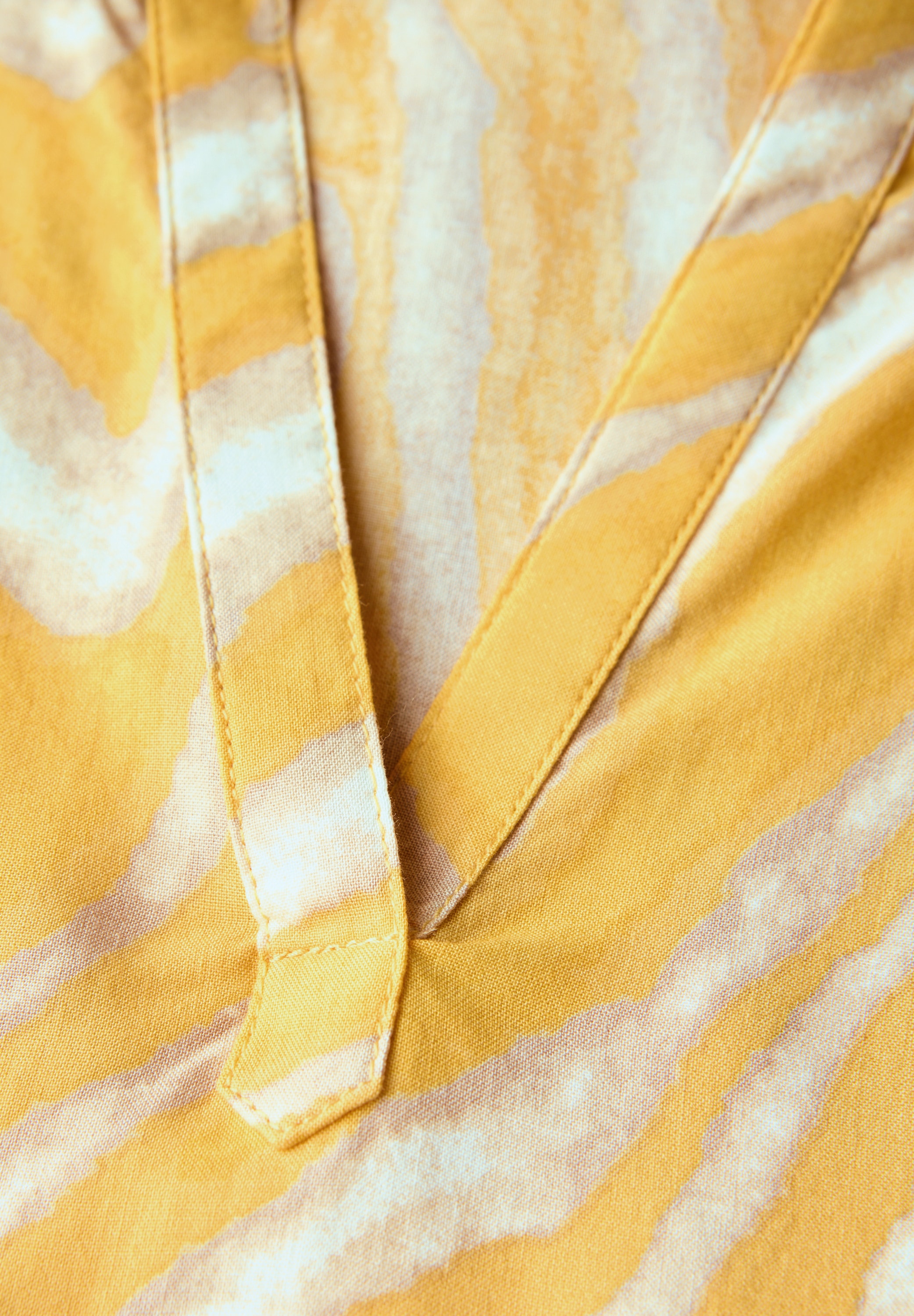 STREET ONE Shirtbluse, aus softer Viskose