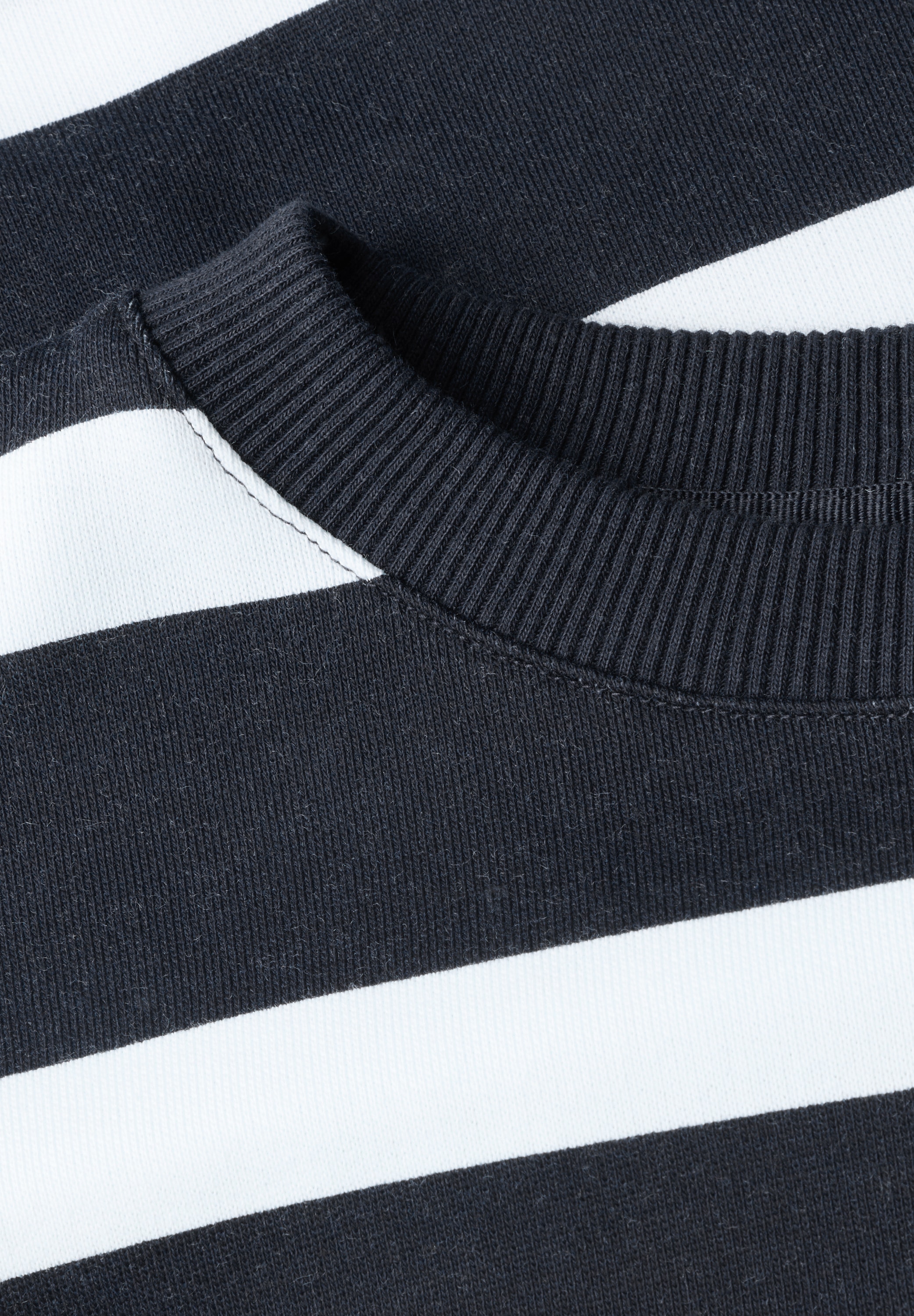 STREET ONE Sweatshirt , im Streifen-Design
