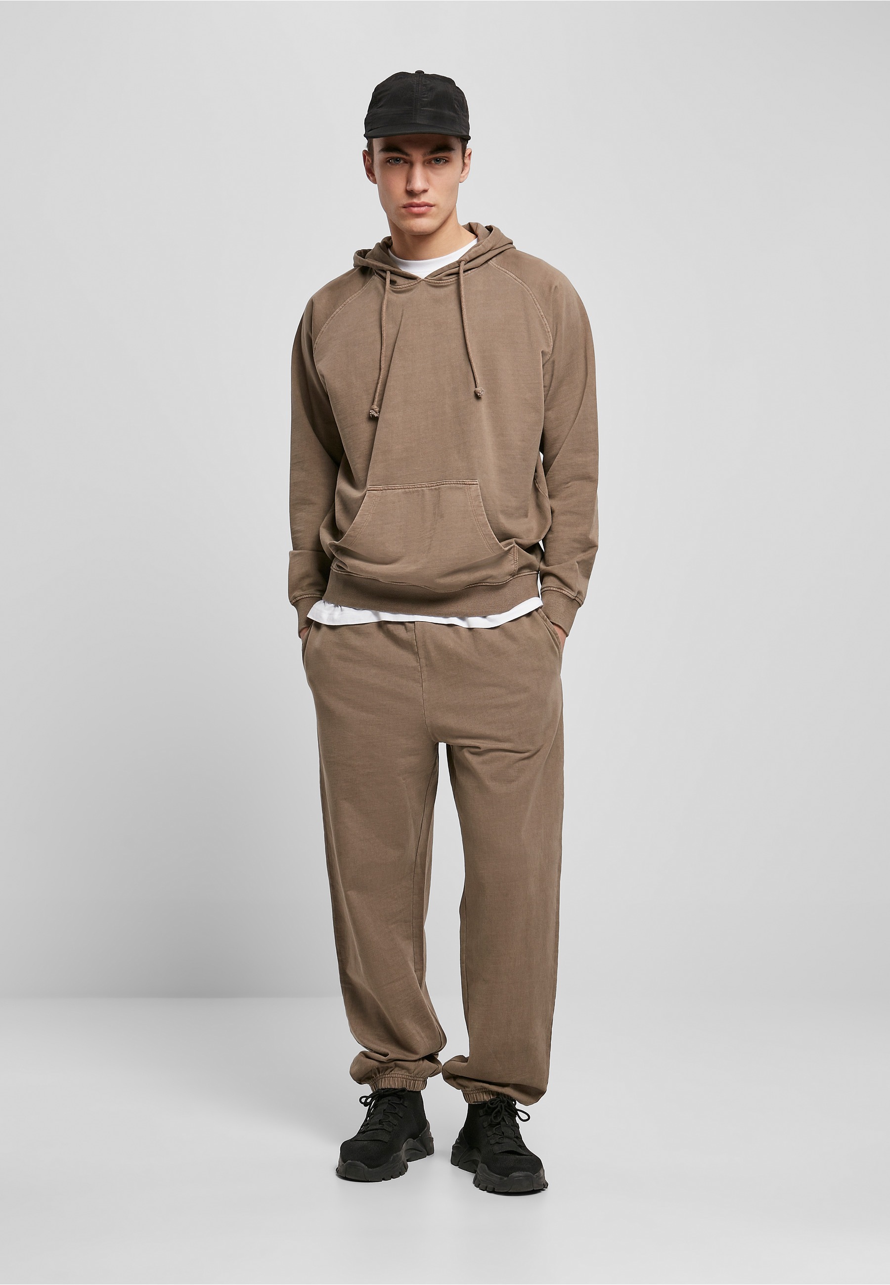 URBAN CLASSICS Rundhalspullover »Urban Classics Herren Overdyed Hoody« 1 Stk.