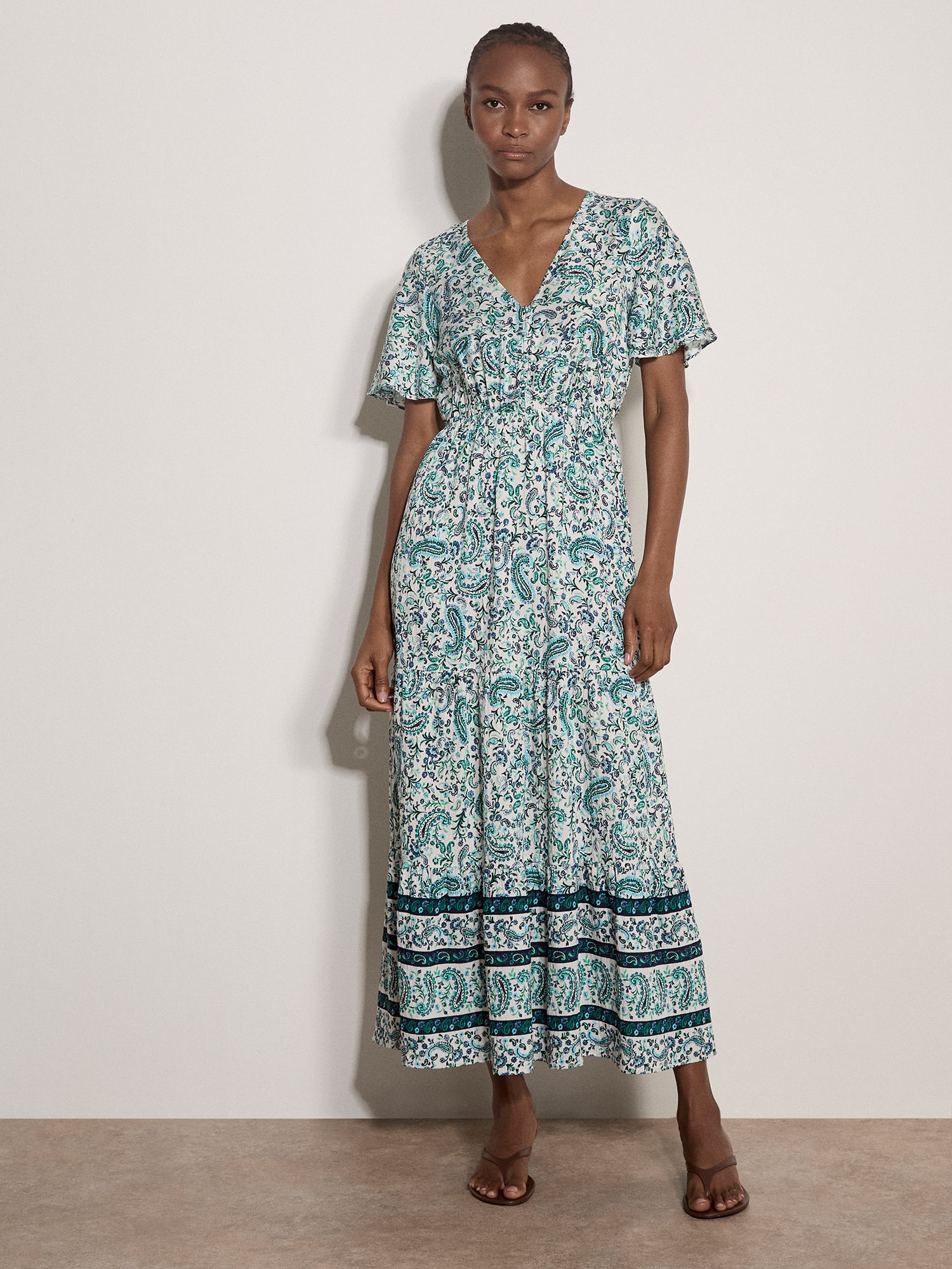 Apricot Maxikleid "Maxikleid mit Paisley-Print" mit Stufen