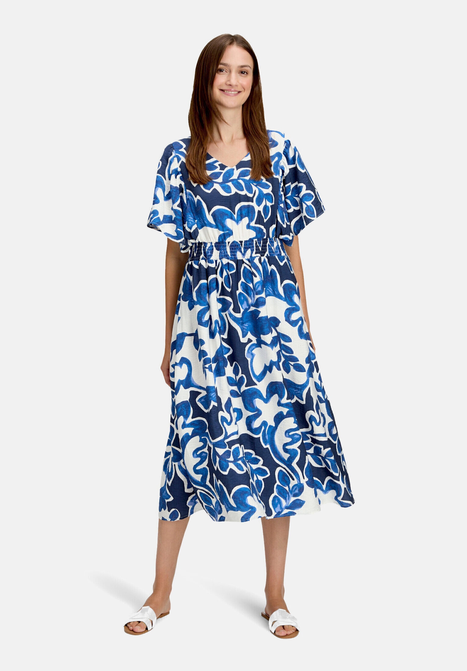 Betty&Co Sommerkleid »Damen mit Blumenprint« Ohne Tasche