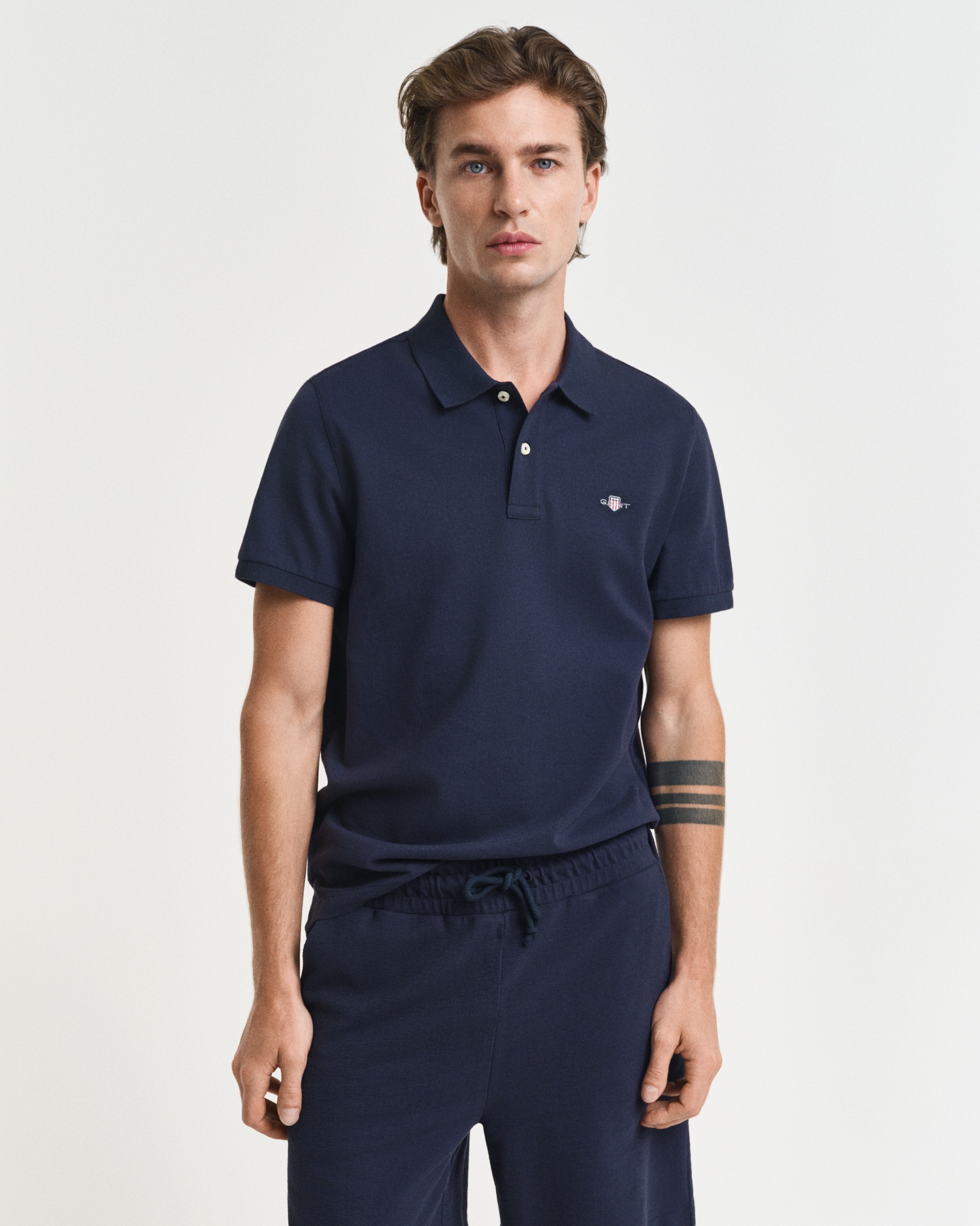 Gant Poloshirt "REG SHIELD SS PIQUE POLO", mit Logo und Flachstrickkragen 1 günstig online kaufen