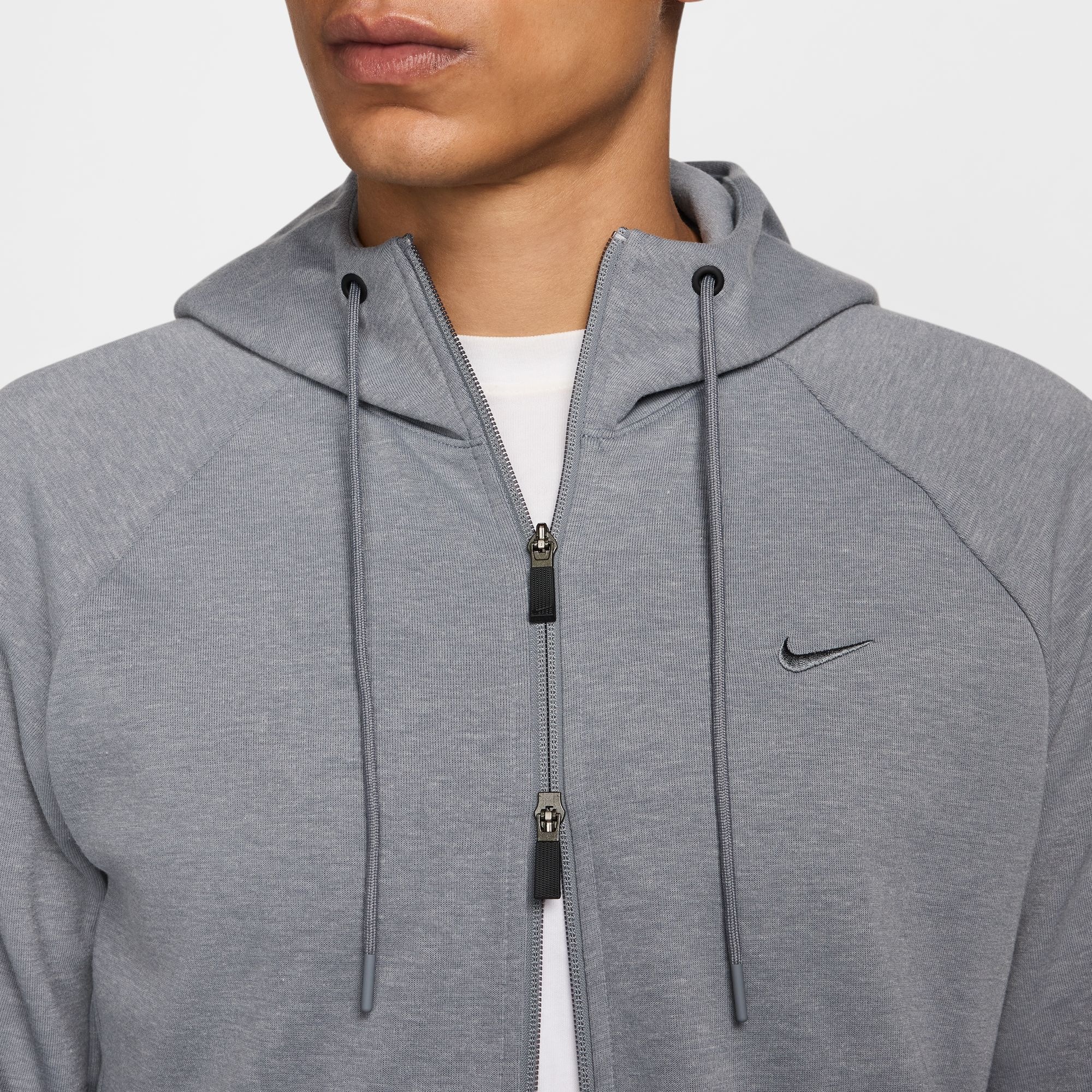 Nike Kapuzensweatshirt »M NK DF UV PRIMARY FZ HOODIE«, sportlicher Stil, mit Kapuze, für Freizeit und Training

