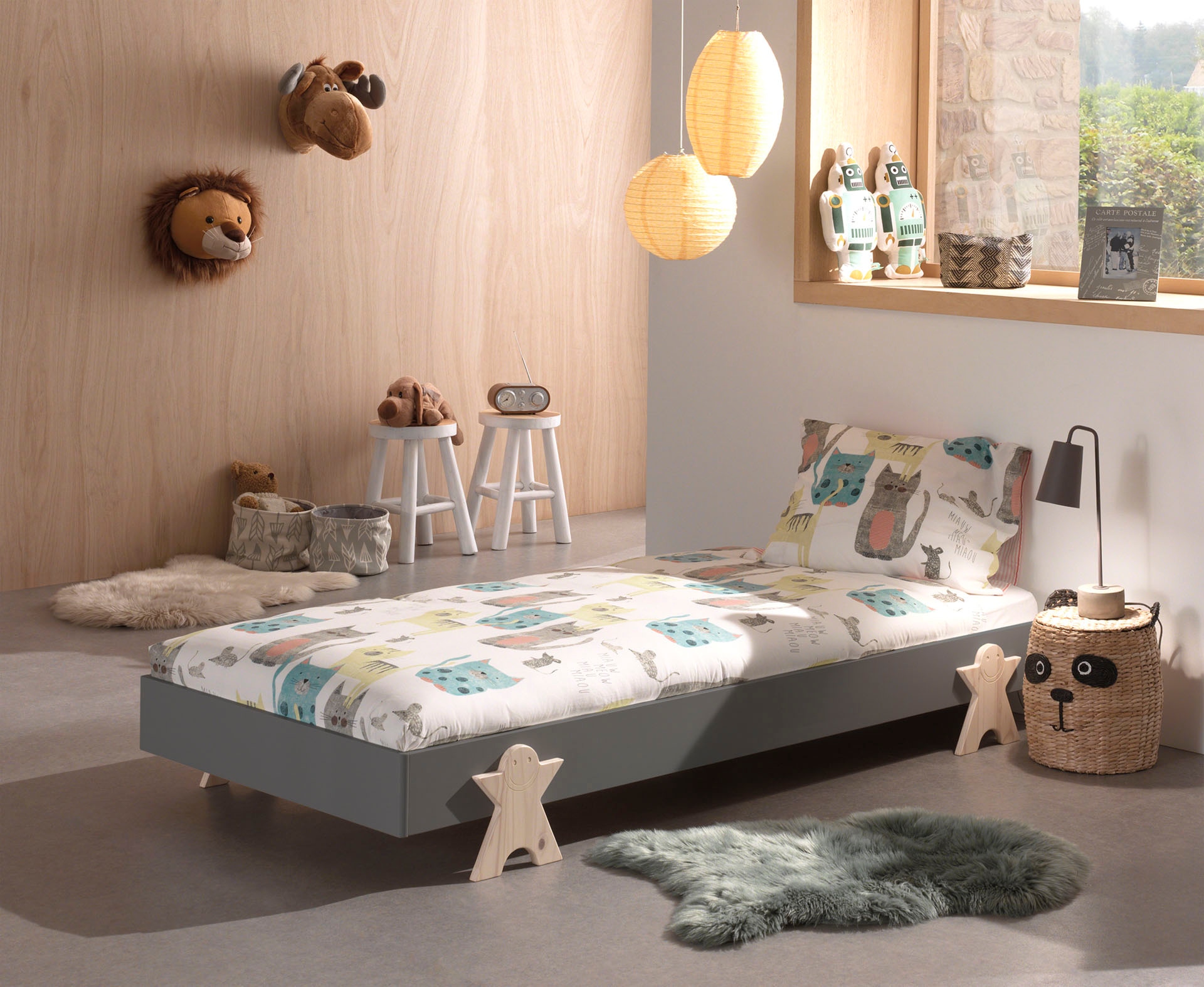 Vipack Kinderbett »Modulo«, (Made in Europe), Jugendbett, Einzelbett, Stapelbett mit Füßen in Smileoptik