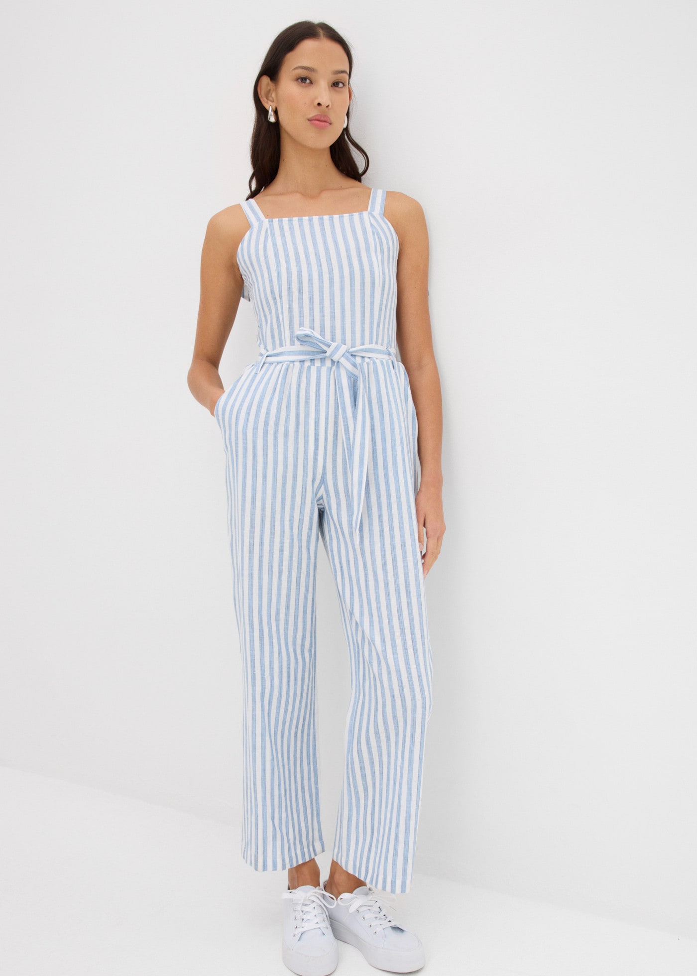 bonprix Jumpsuit loose fit, ärmellos, mit Bindedetails, aus Baumwolle und Leinen