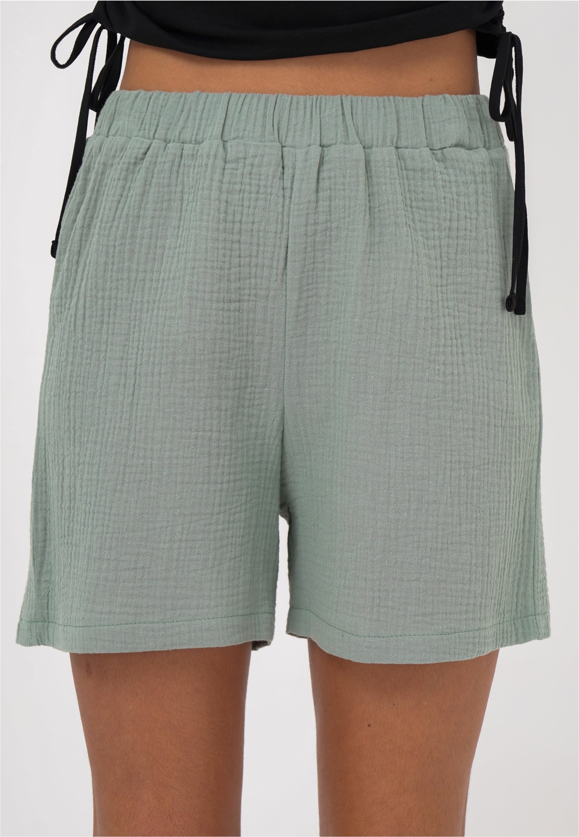 freshlions Shorts »Zara«, im einfarbigen Design