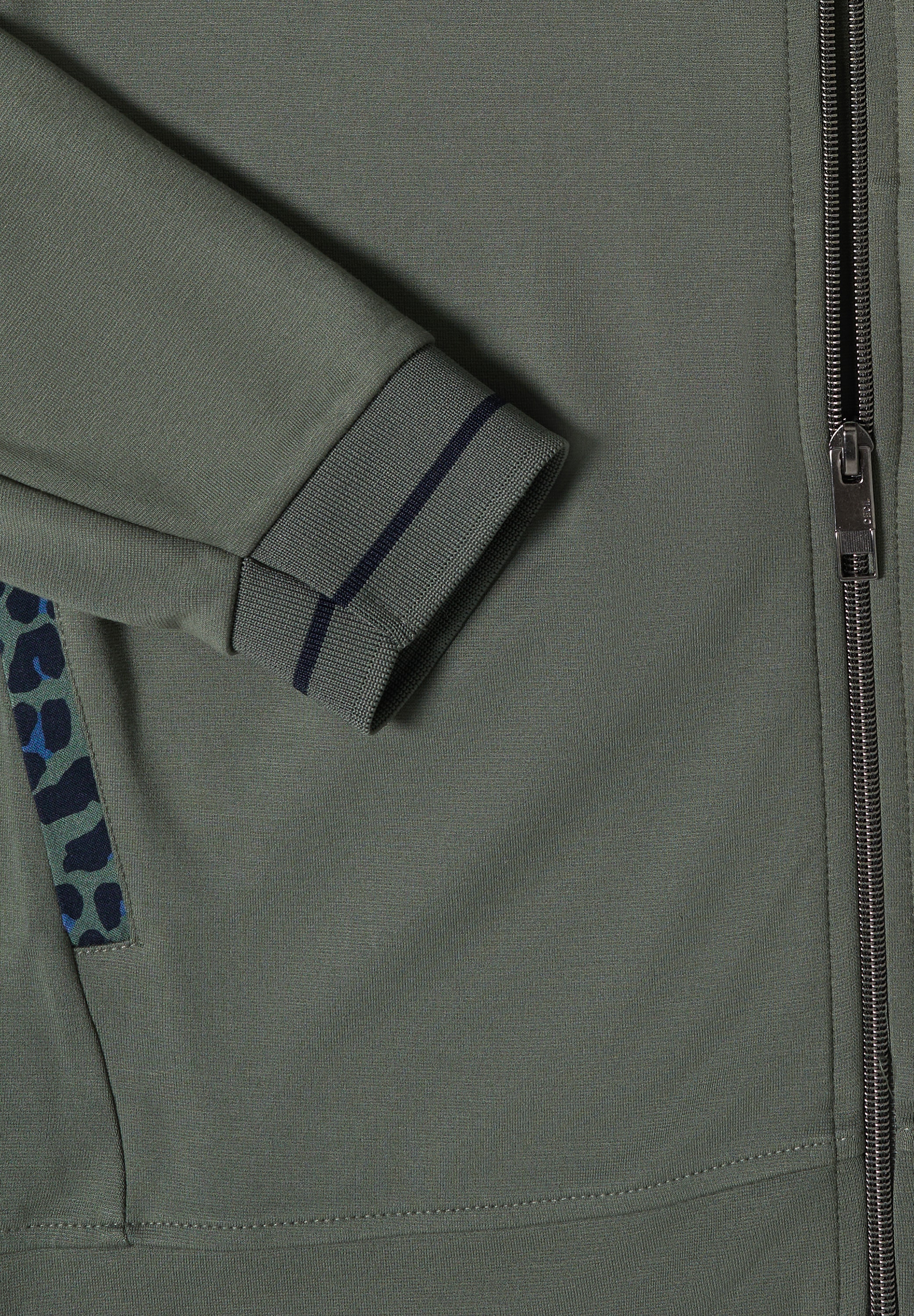 Cecil Cardigan mit Stehkragen