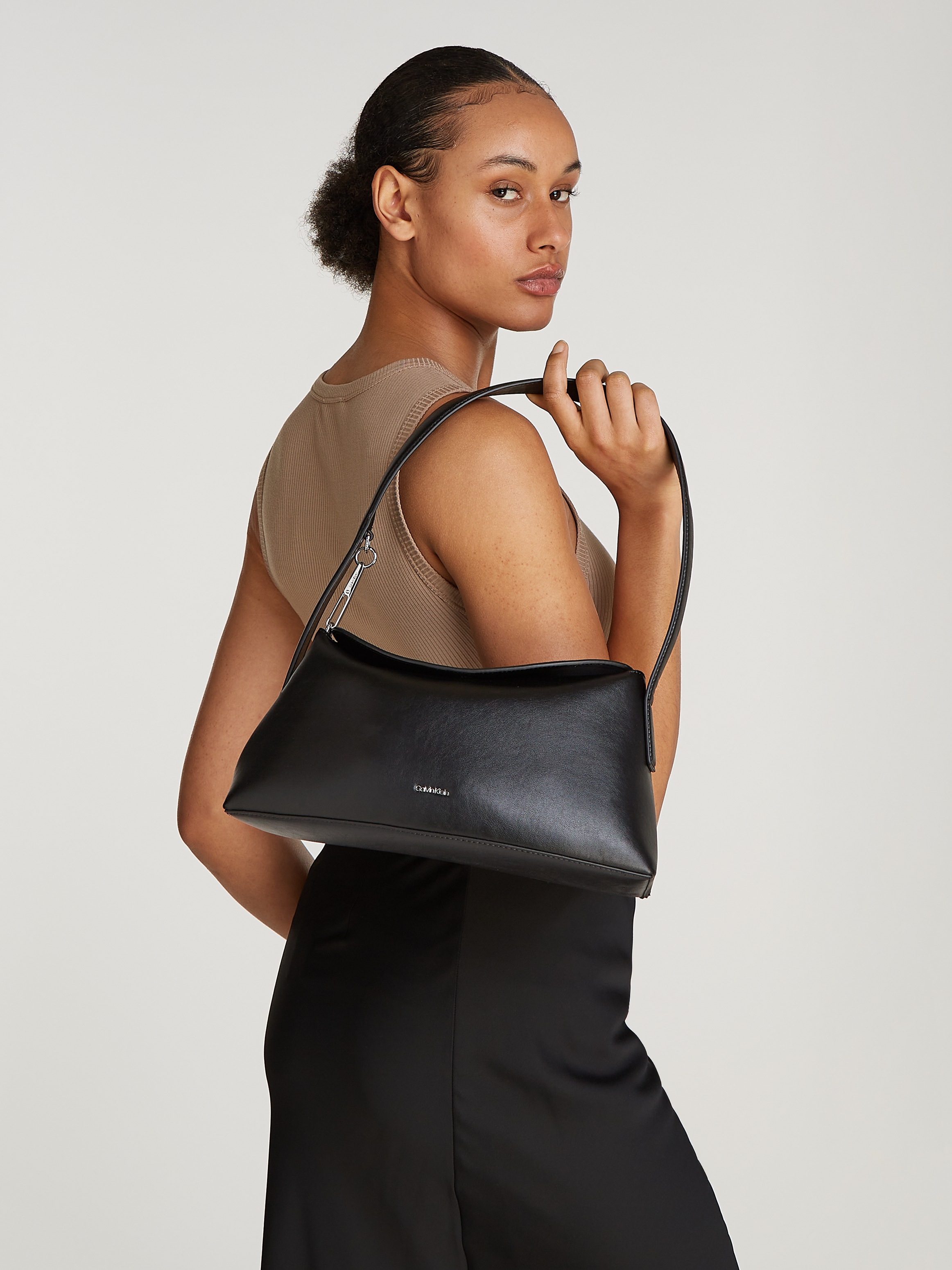 Calvin Klein Schultertasche »SOFT SCULPT SHOULDER BAG«