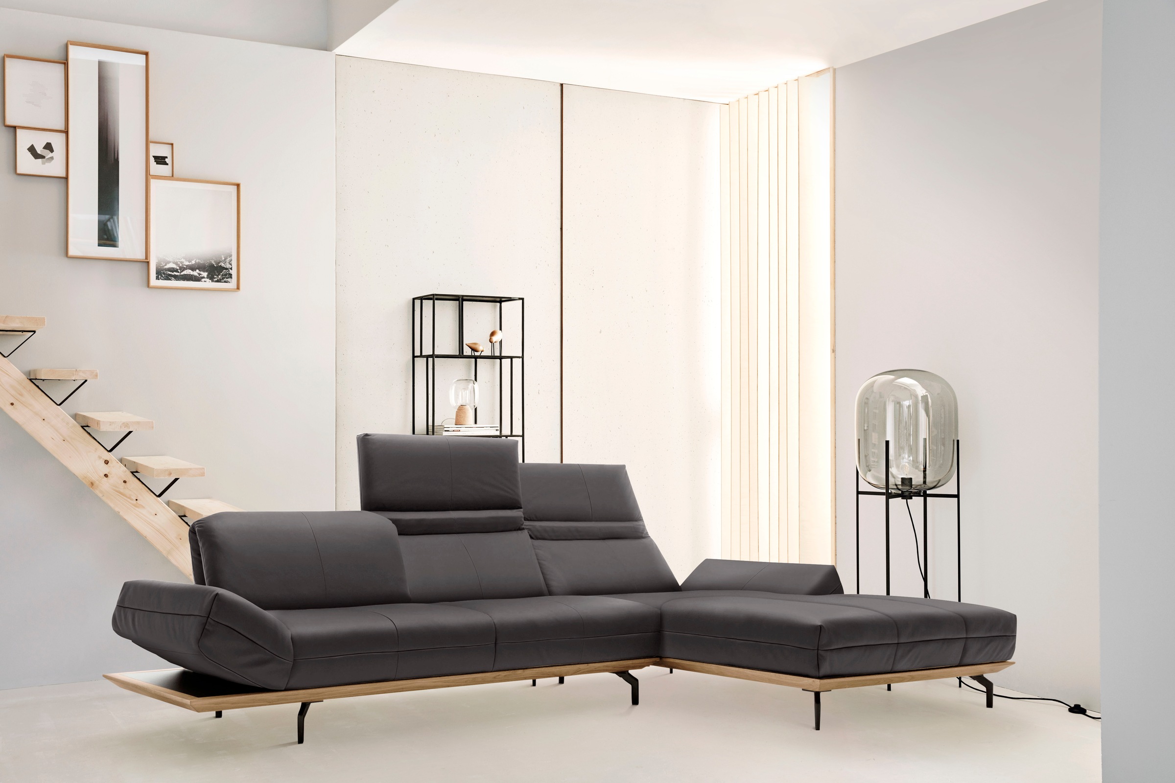 Creation BY ROLF BENZ Ecksofa "CR.420, Designecksofa, L-Form" in 2 Qualitäten, Holzrahmen in Eiche Natur oder Nußbaum, Breite 293 cm